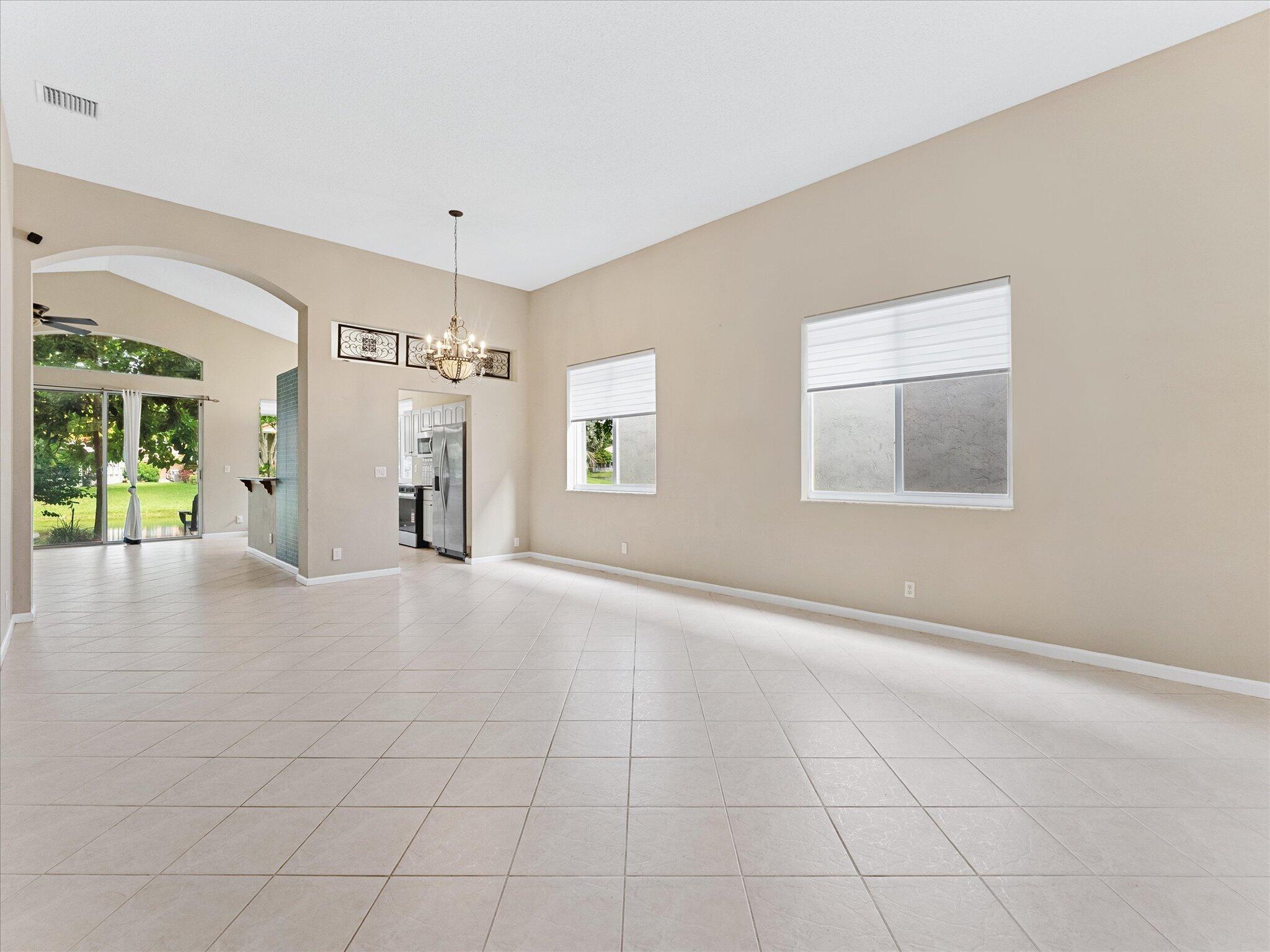 REGENCY LAKES AT COCONUT CREEK - Residential
