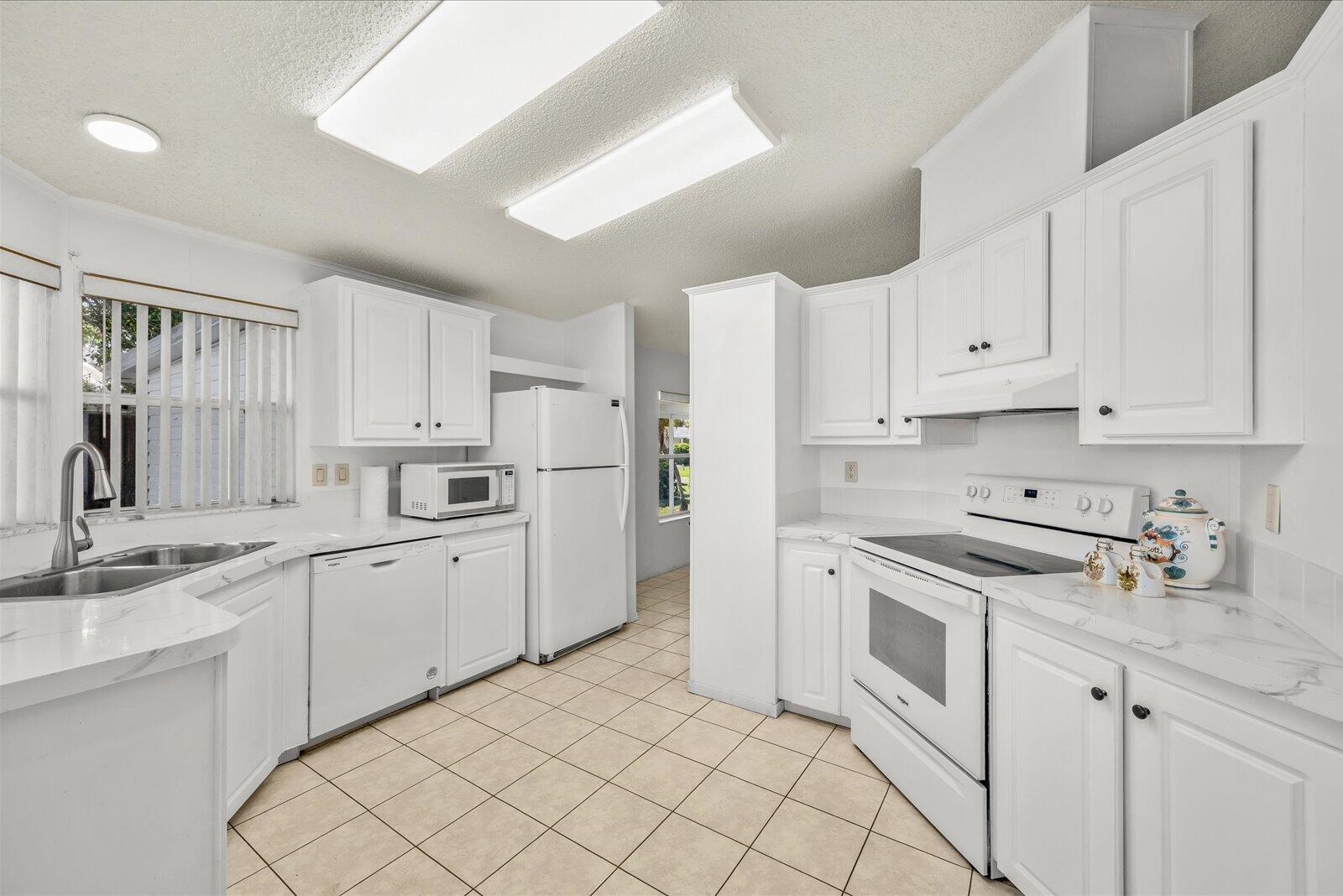 THE PRESERVE AT SAVANNA CLUB - Residential