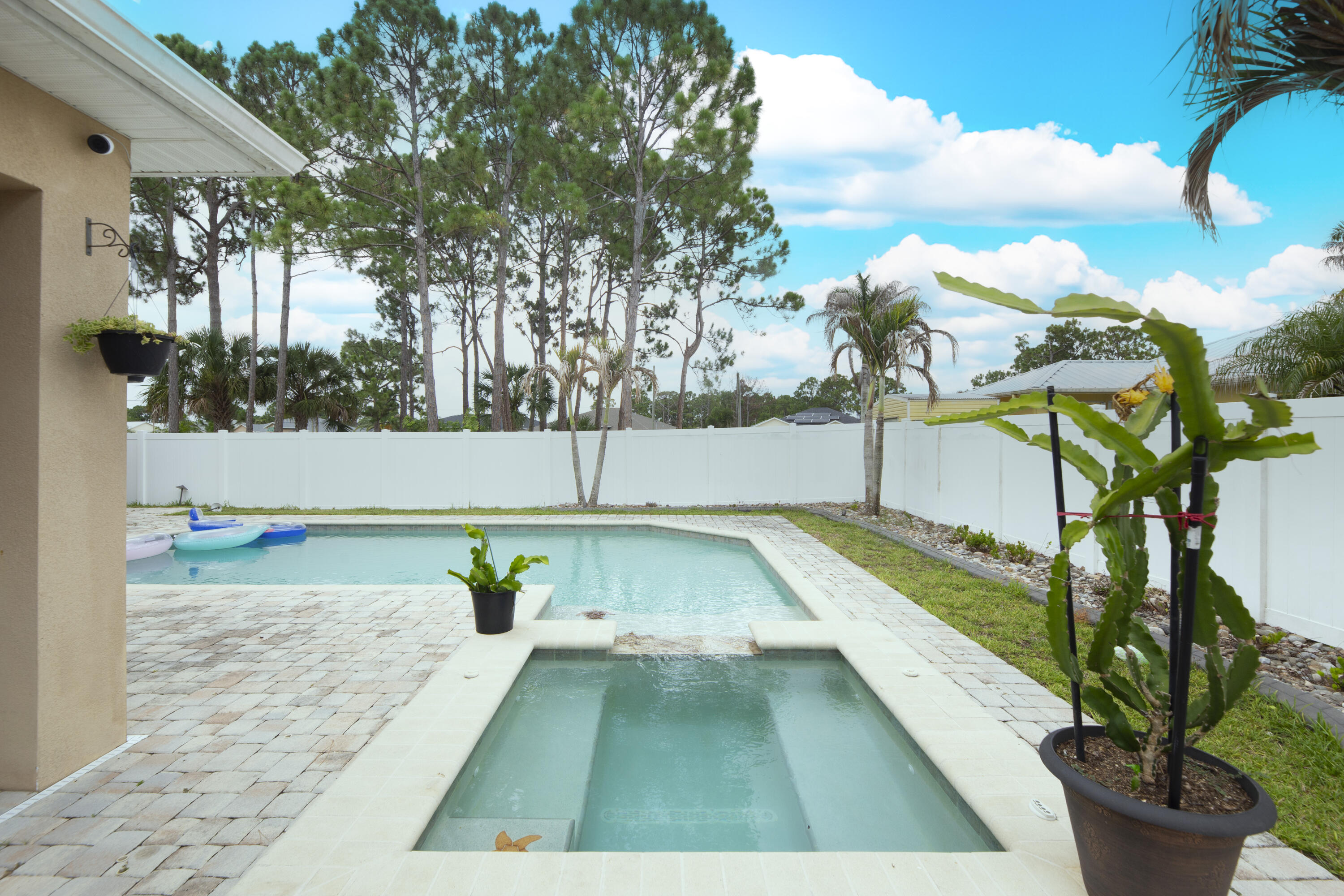 PORT ST LUCIE SECTION 44 - Residential