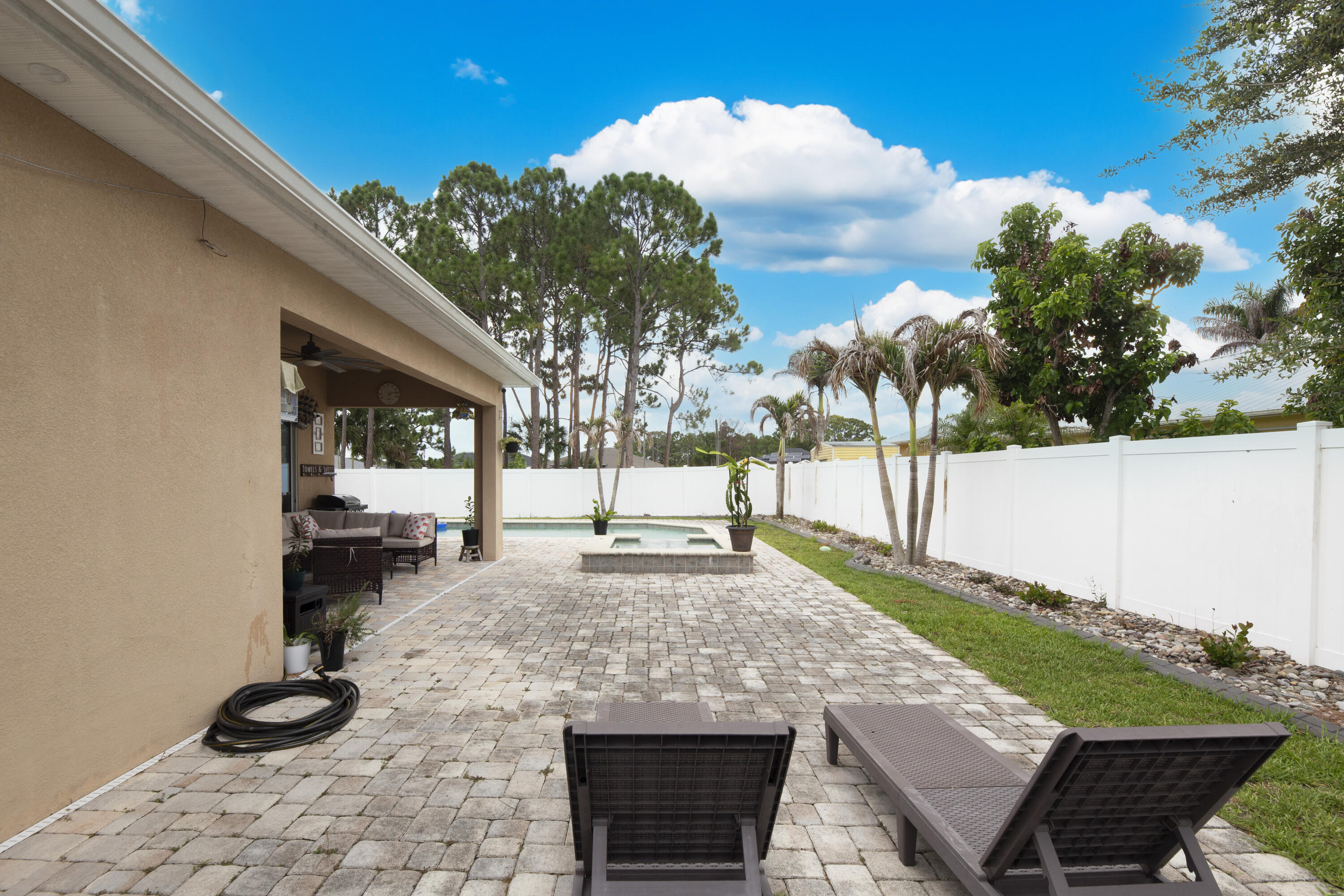 PORT ST LUCIE SECTION 44 - Residential