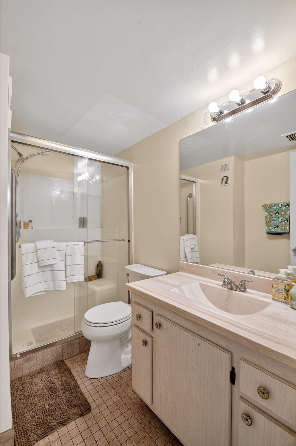 VILLAGE ROYALE GREENWOOD CONDO - Residential