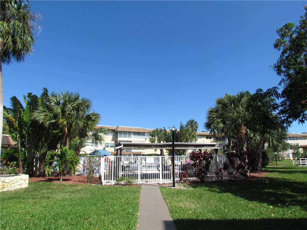 Hawaiian Gardens - Residential
