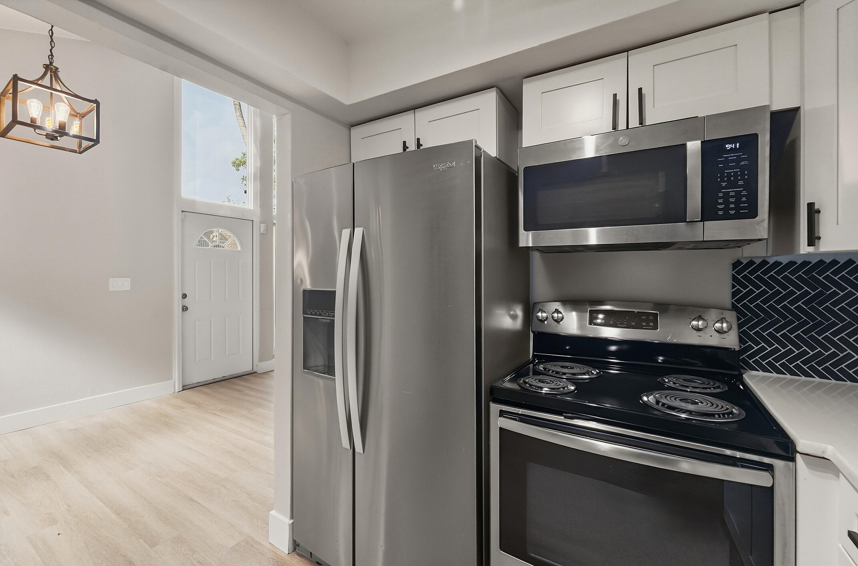 APPLE CREEK - Residential