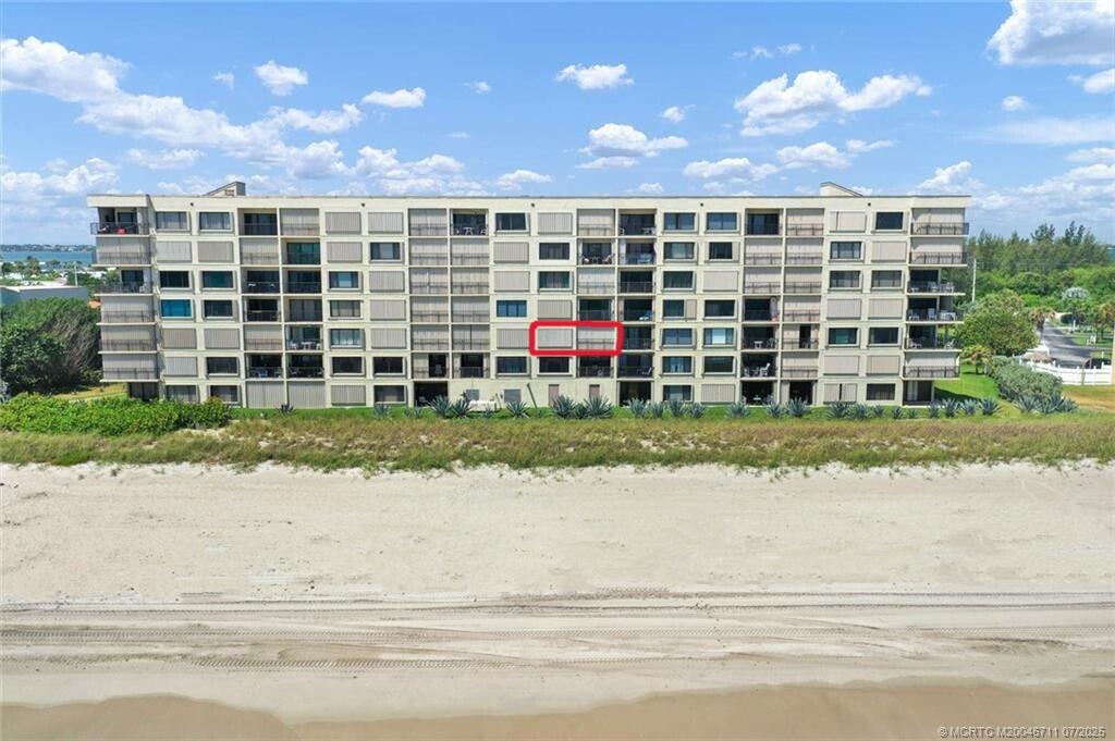 OCEANRISE CONDOMINIUM - Residential