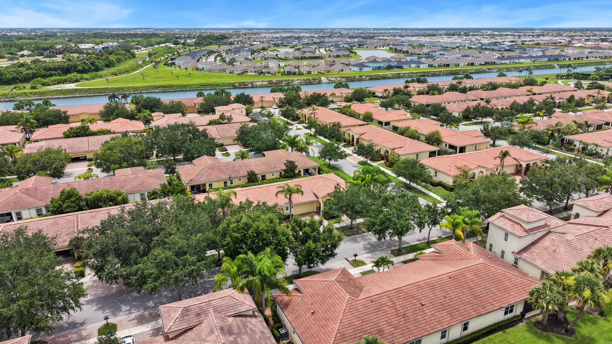 VERANO - Residential