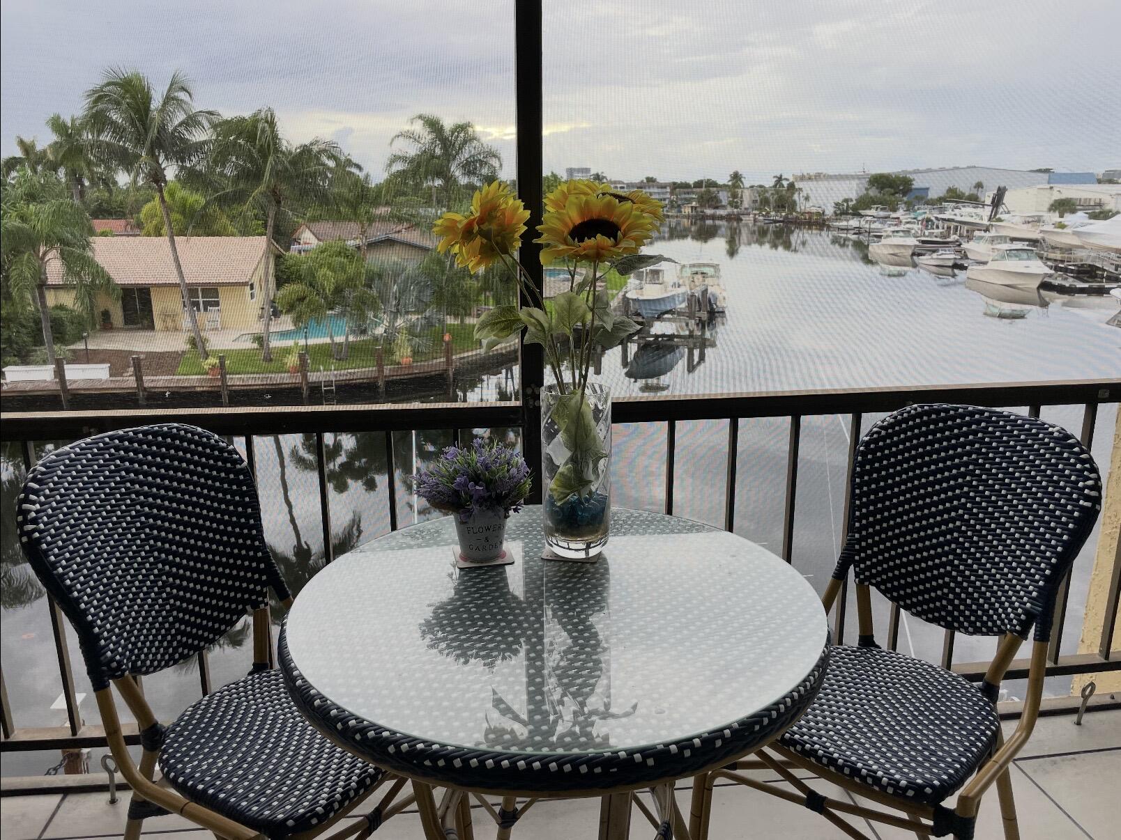ISLAND CLUB FOUR CONDO - Residential