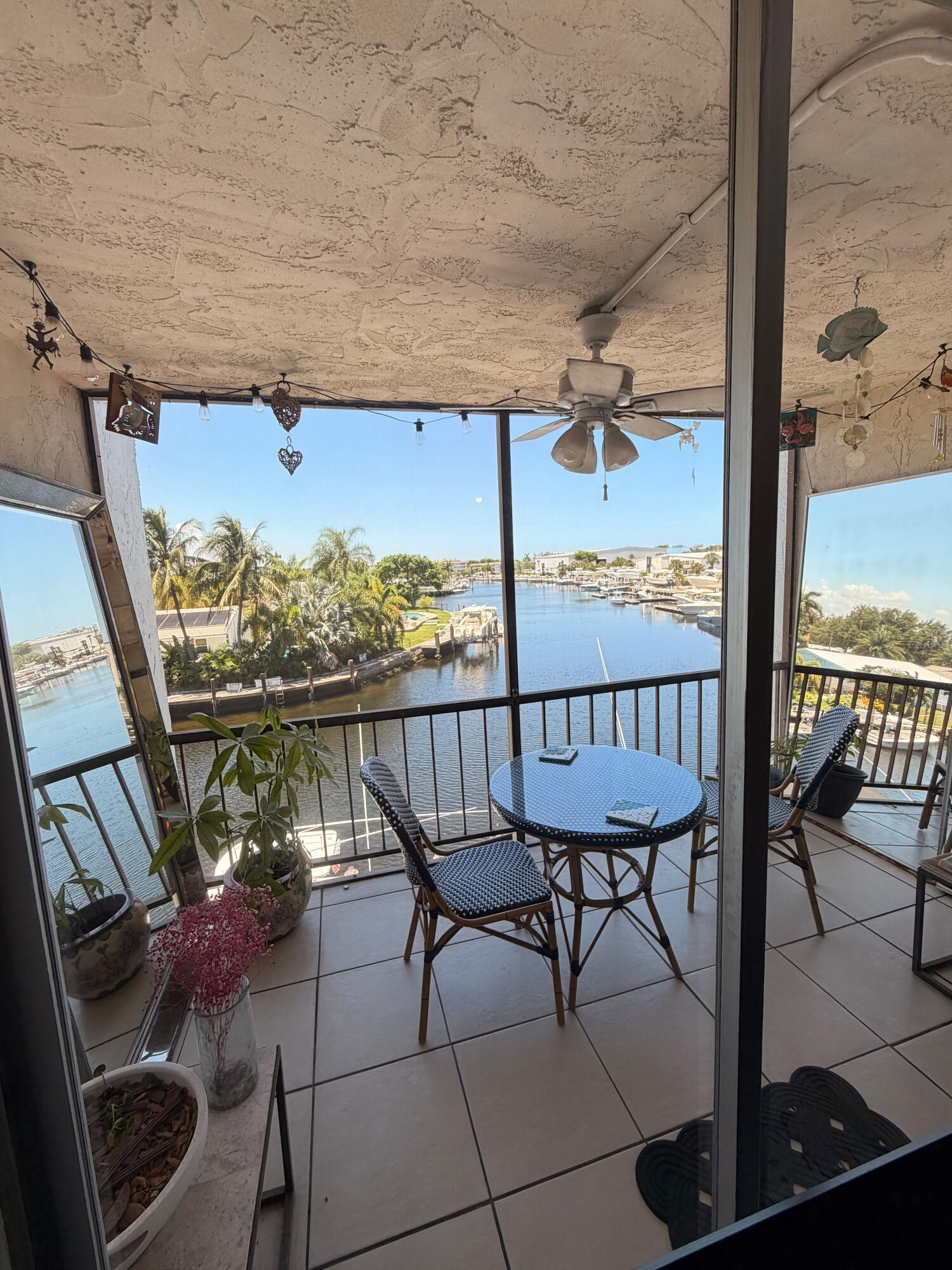 ISLAND CLUB FOUR CONDO - Residential