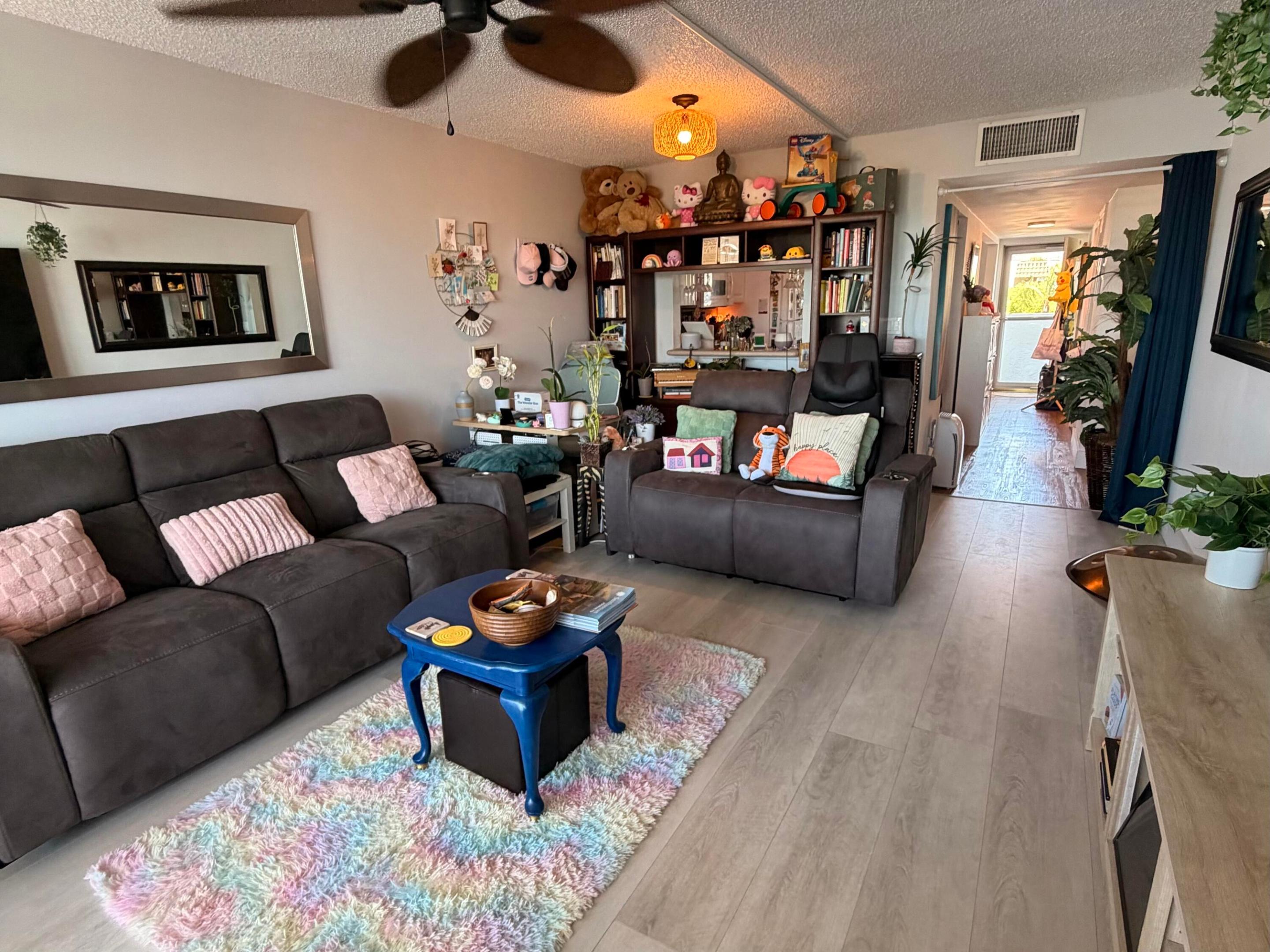 ISLAND CLUB FOUR CONDO - Residential