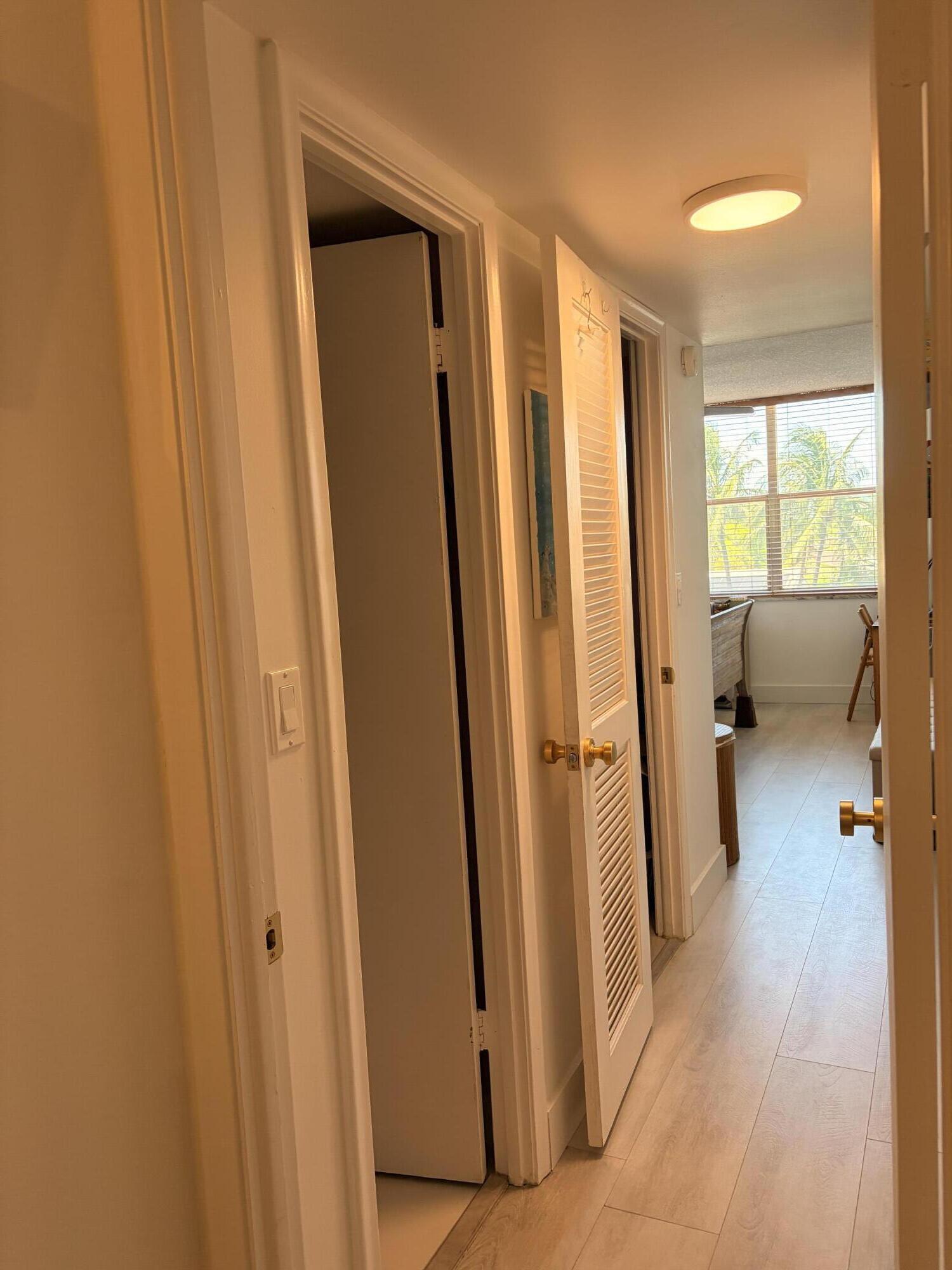 ISLAND CLUB FOUR CONDO - Residential