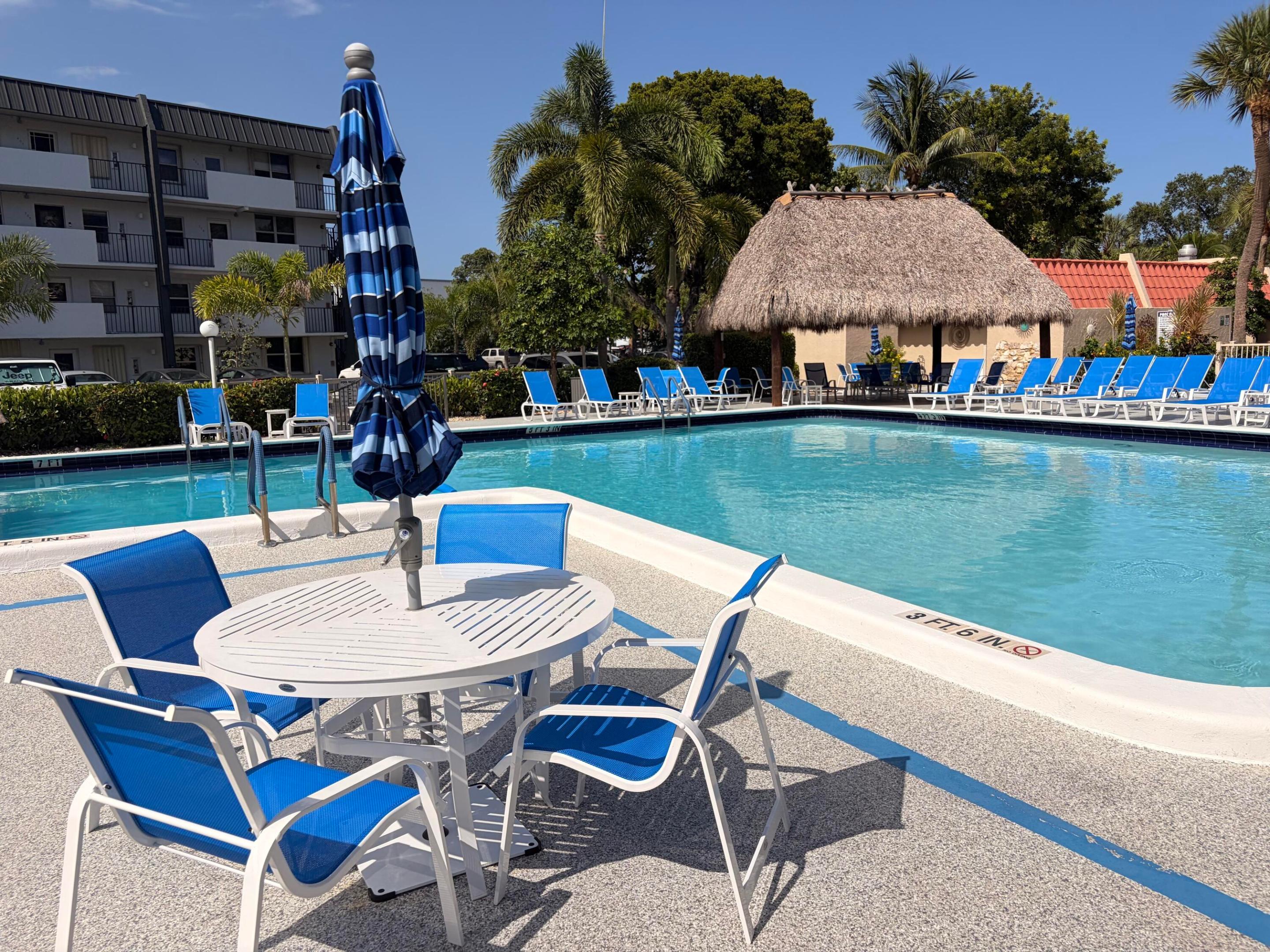 ISLAND CLUB FOUR CONDO - Residential
