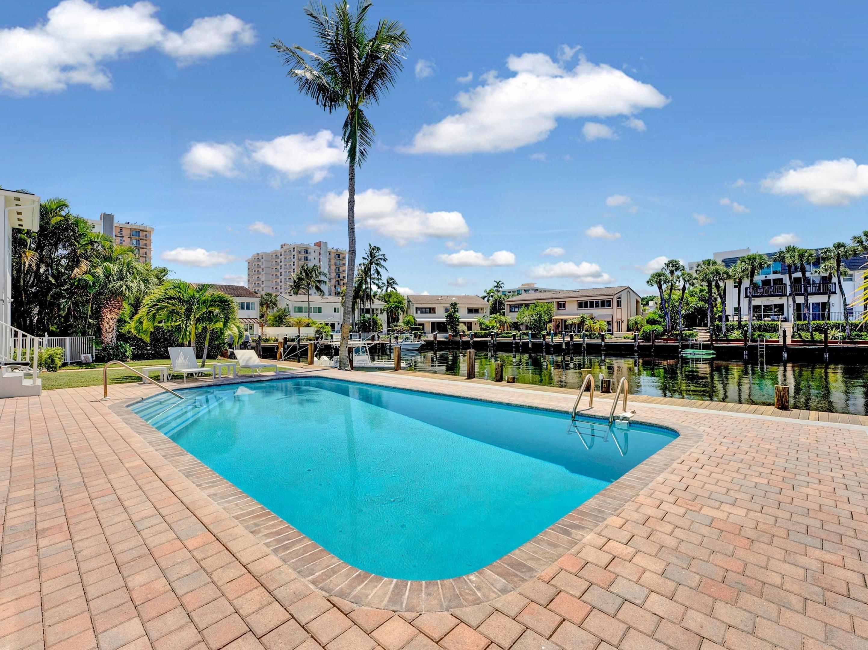 HIGHLAND BEACH ISLES - Residential Income