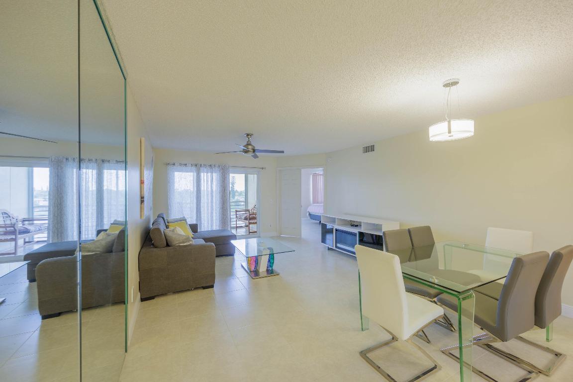 SUNRISE LAKES 209 CONDO - Residential