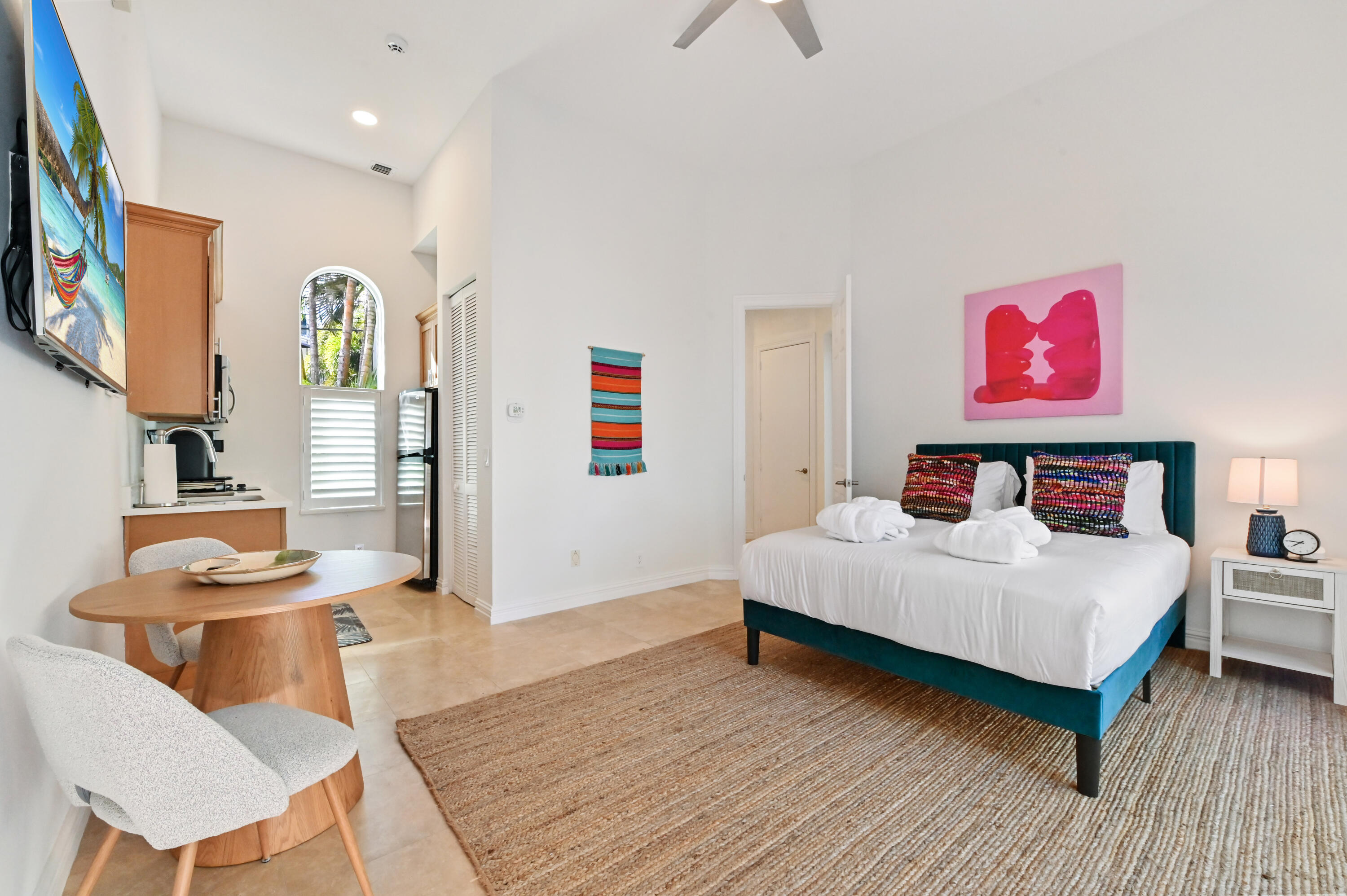 LANTANA POINT - Residential