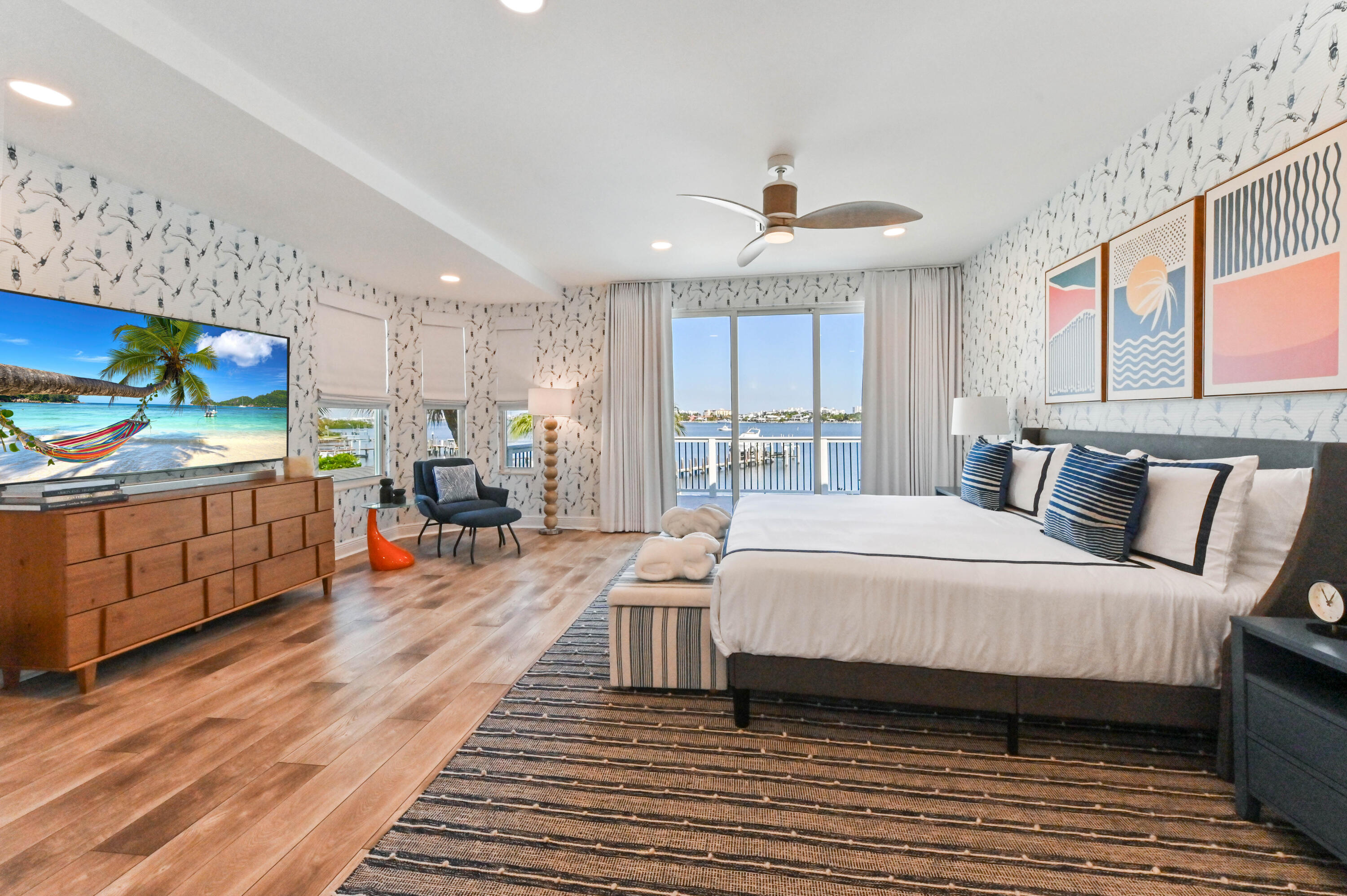 LANTANA POINT - Residential