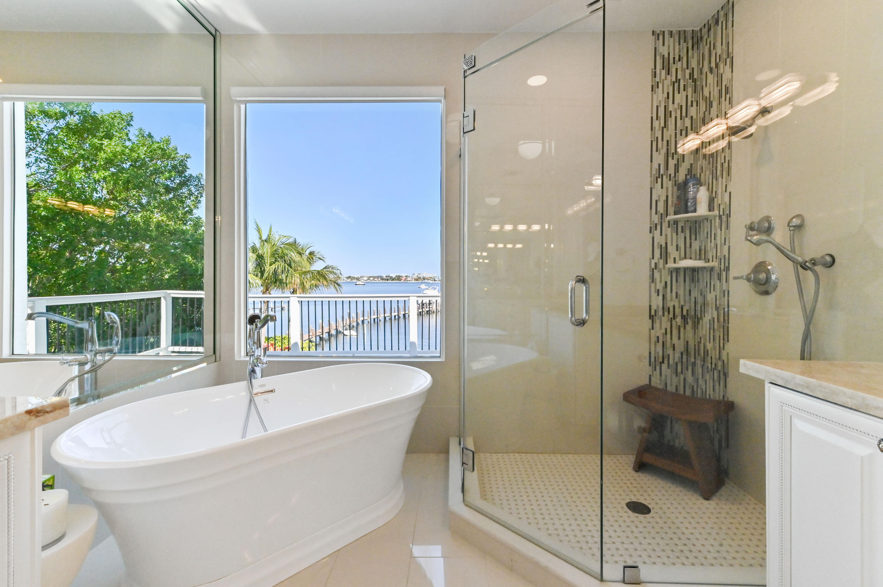 LANTANA POINT - Residential