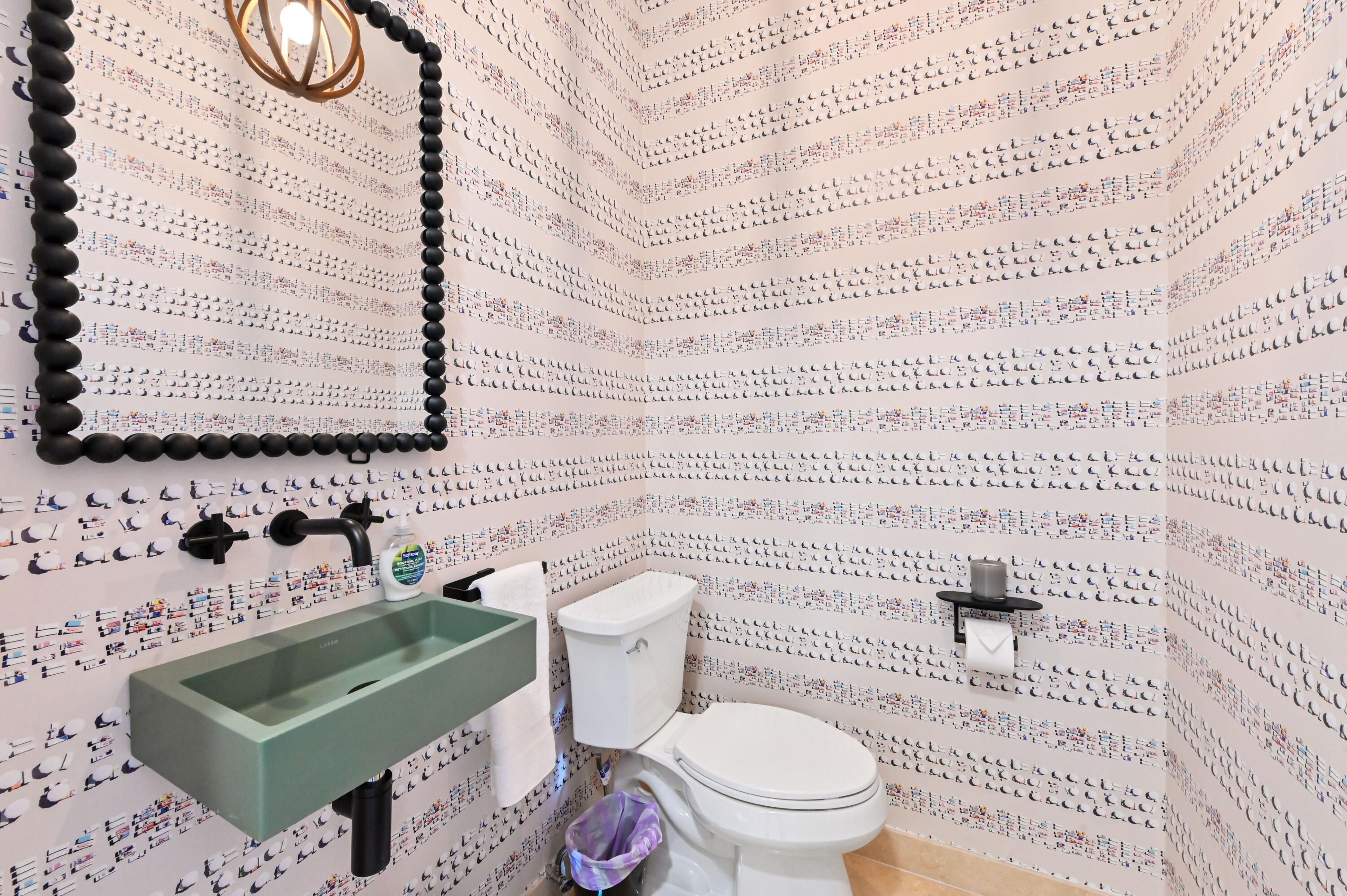 LANTANA POINT - Residential