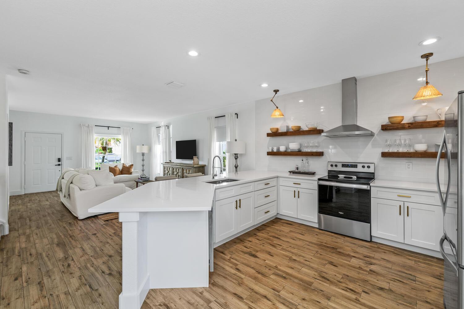 WELLINGTON OF WELLINGTON - Residential Lease