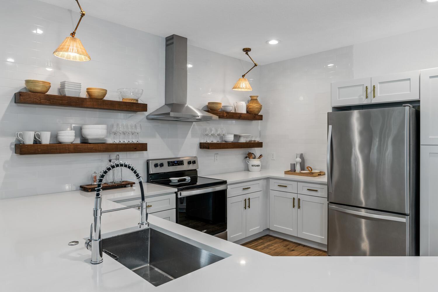 WELLINGTON OF WELLINGTON - Residential Lease