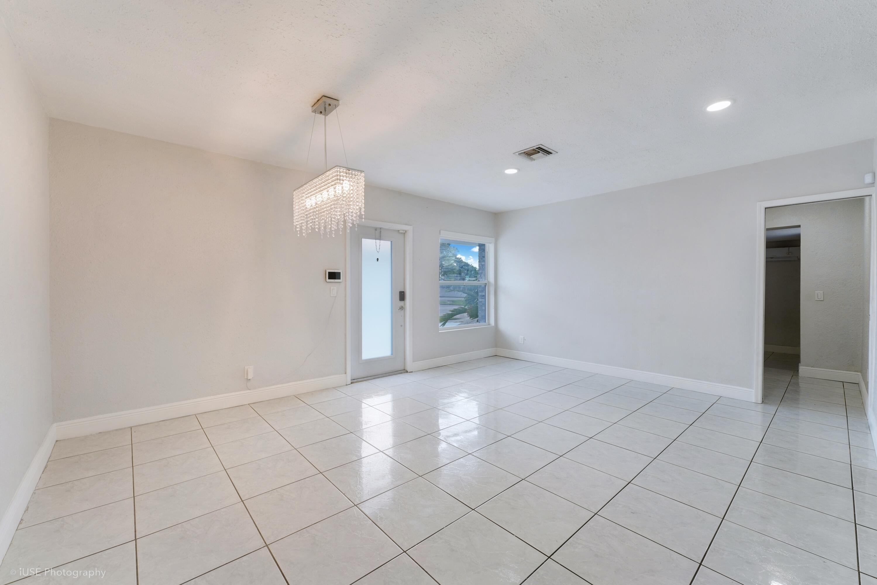 WESTHAVEN HEIGHTS 1ST ADDN - Residential