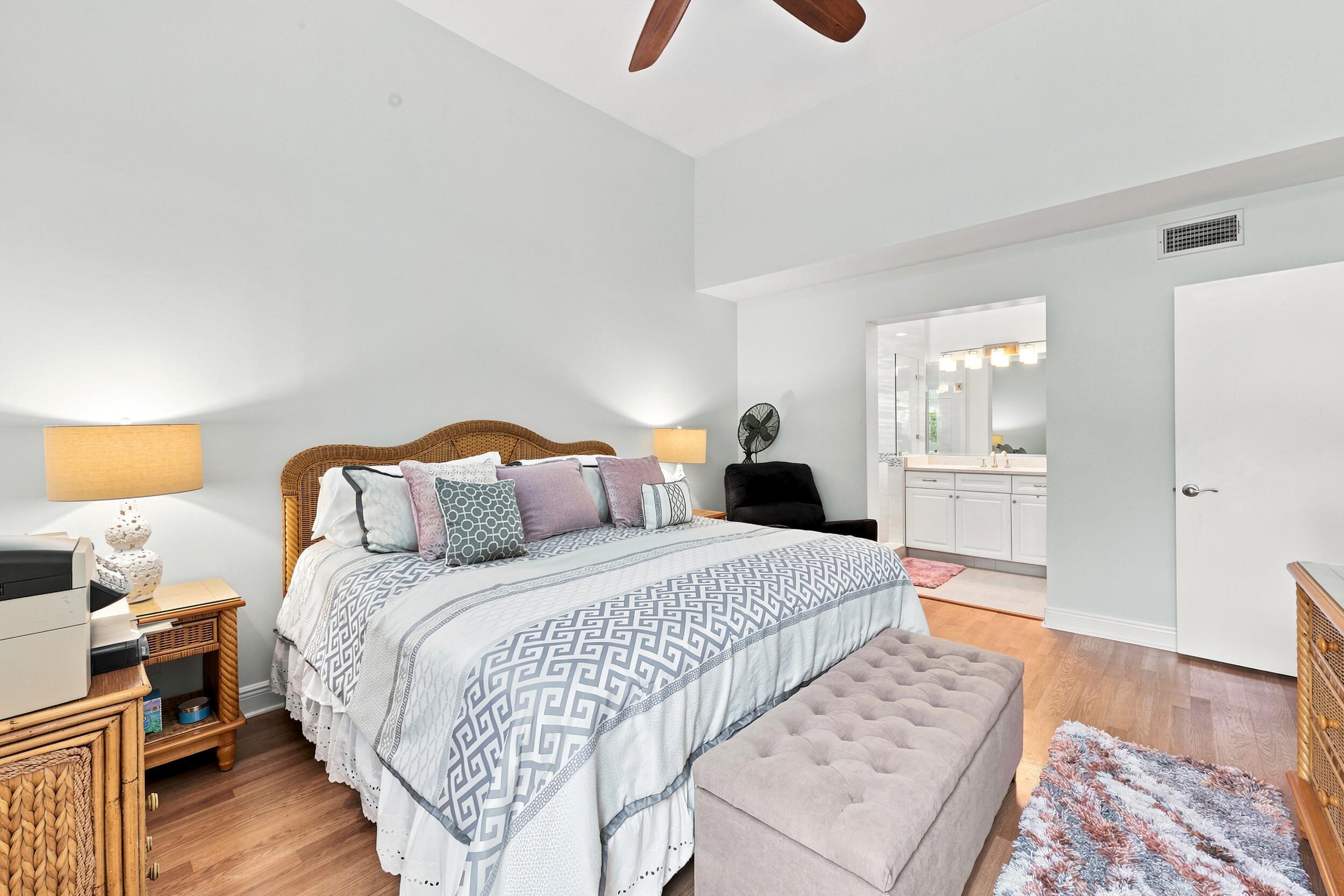 SEA COLONY CONDO - Residential