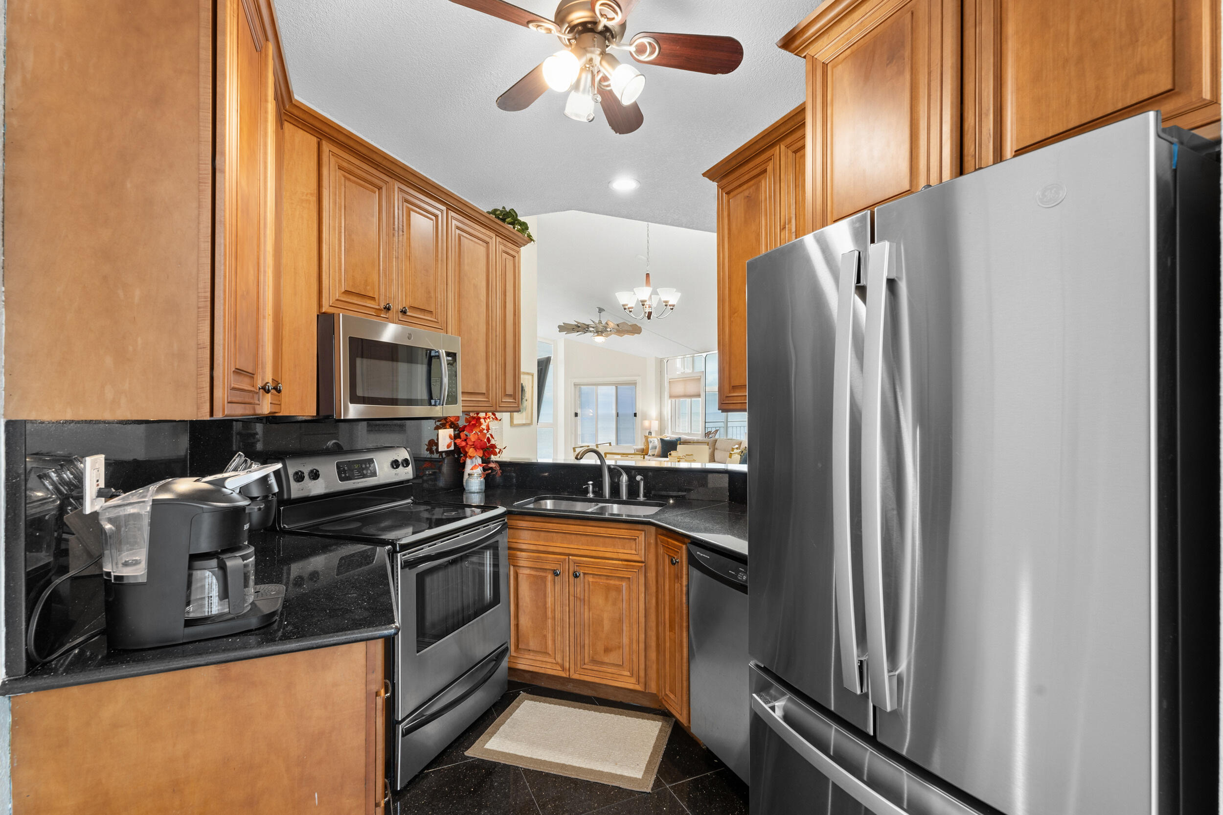 HIBISCUS BY THE SEA CONDOMINIUM - Residential Lease