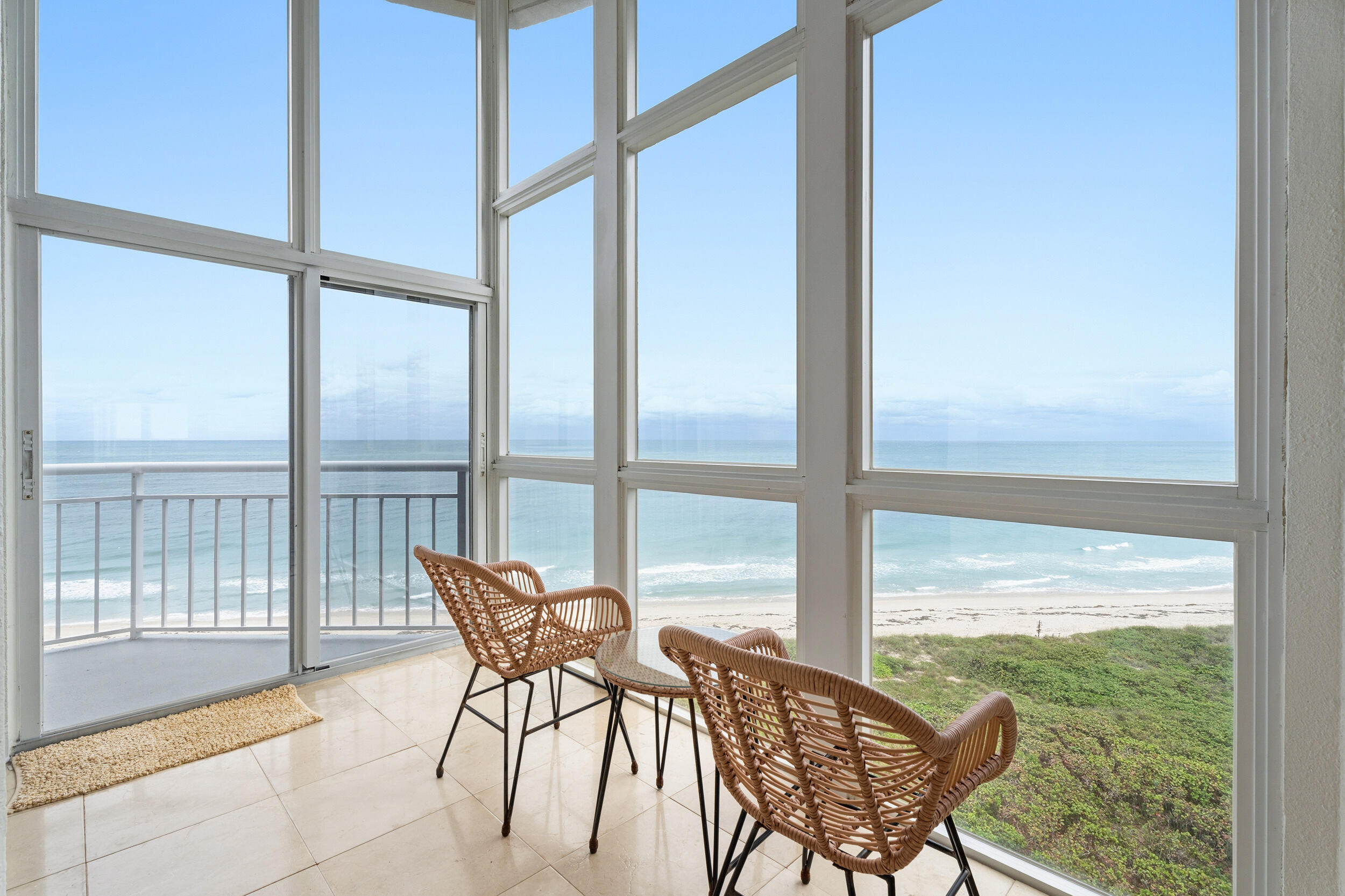 HIBISCUS BY THE SEA CONDOMINIUM - Residential Lease