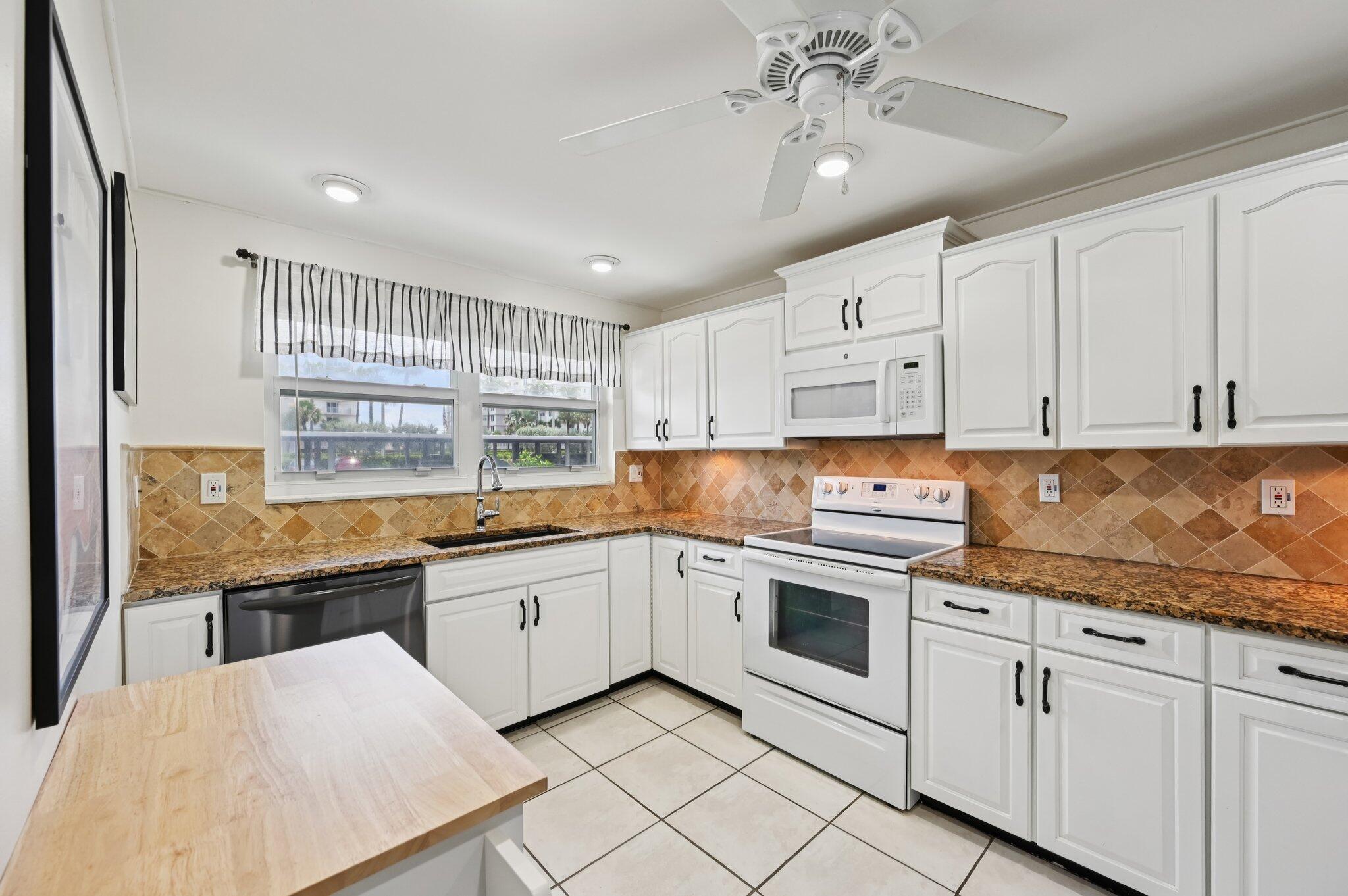 SEAGATE OF HIGHLAND CONDO - Residential