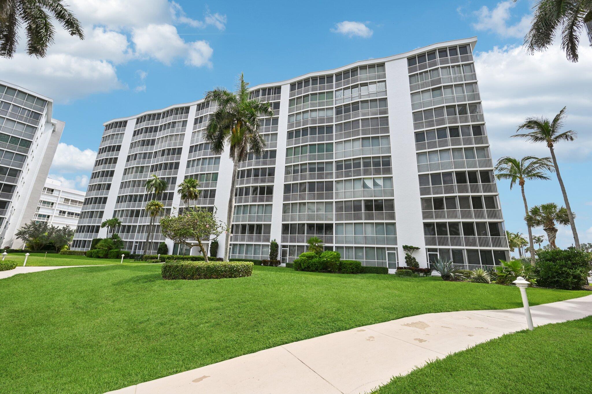 SEAGATE OF HIGHLAND CONDO - Residential