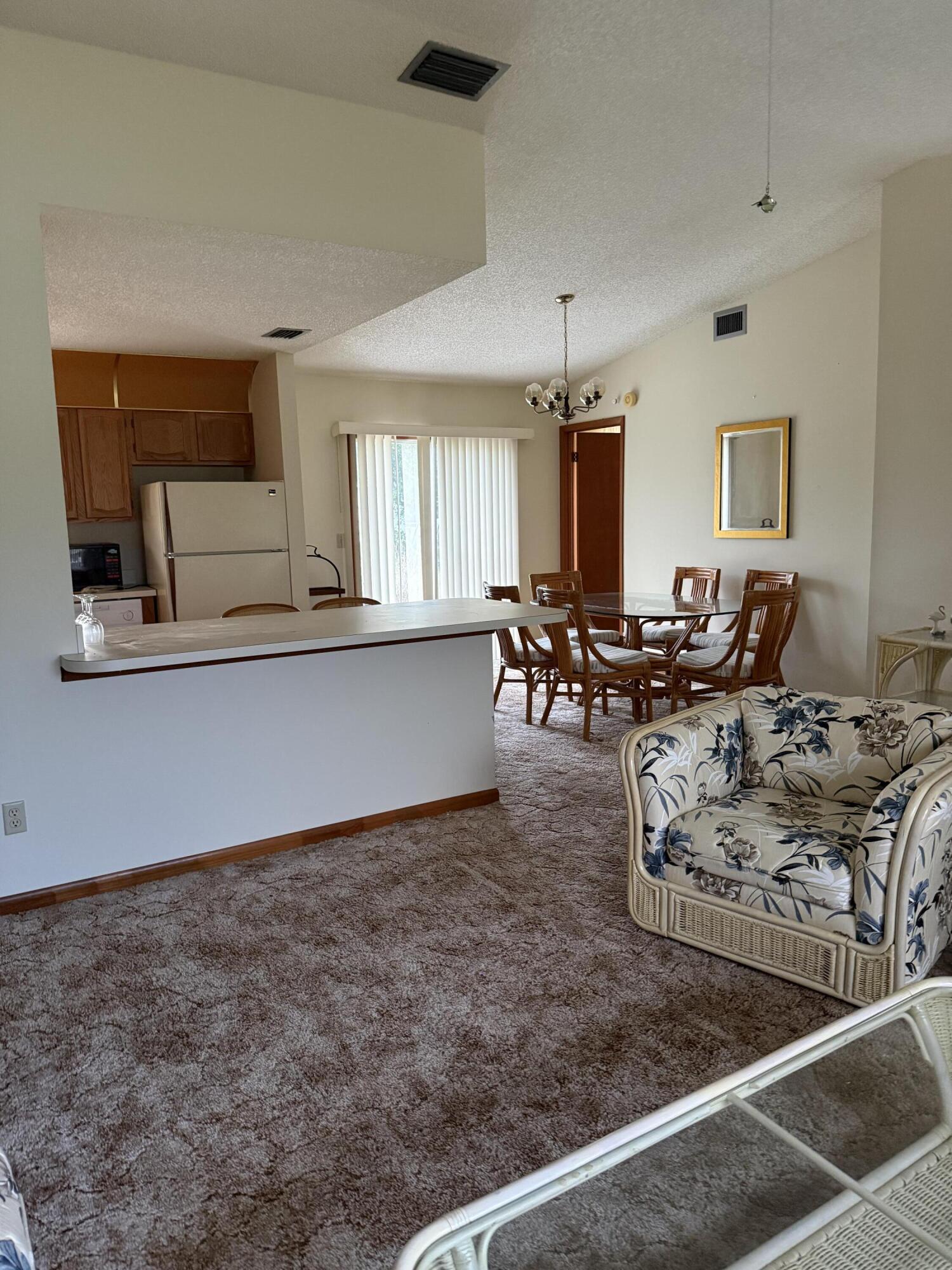 PORT ST LUCIE SECTION 27 - Residential