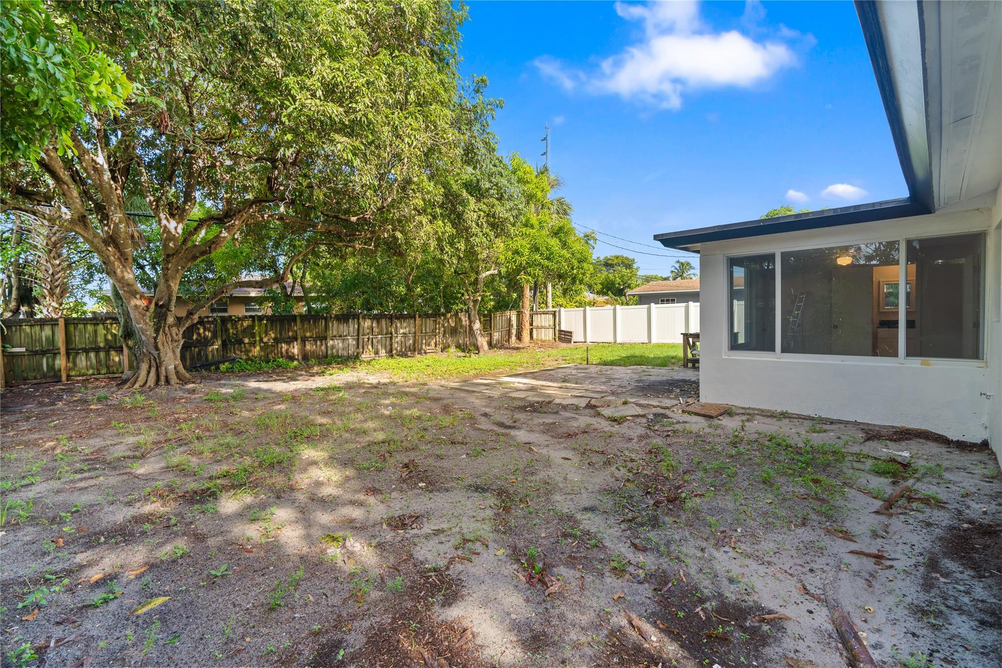 HILLMONT HGTS REV & ADD - Residential Lease