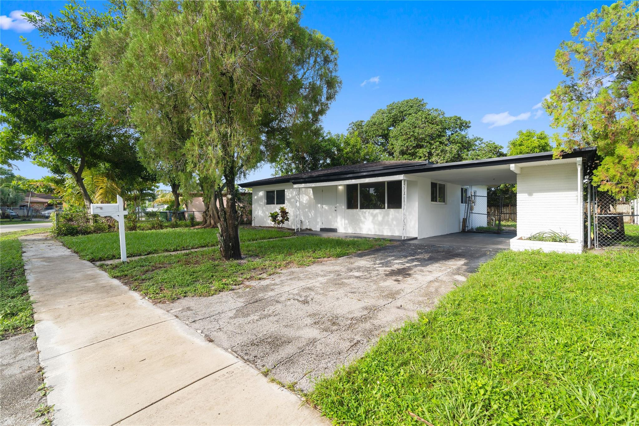 HILLMONT HGTS REV & ADD - Residential Lease