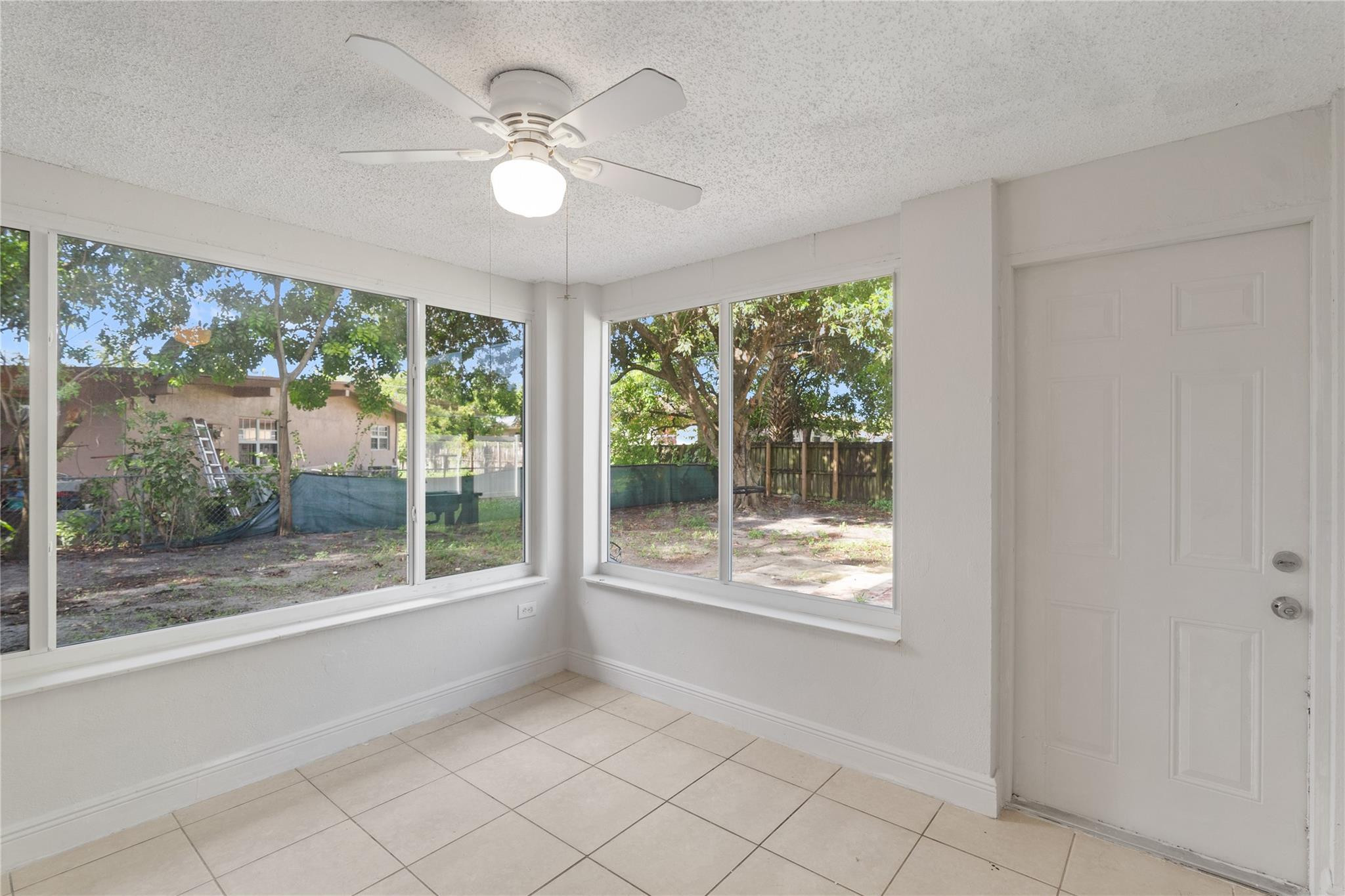 HILLMONT HGTS REV & ADD - Residential Lease