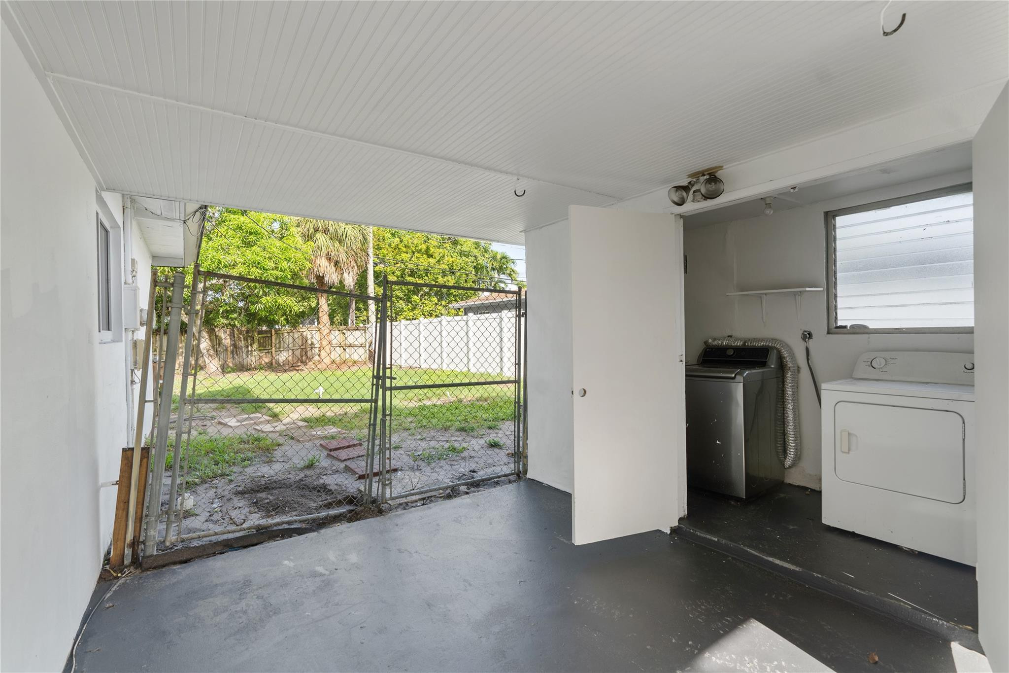 HILLMONT HGTS REV & ADD - Residential Lease