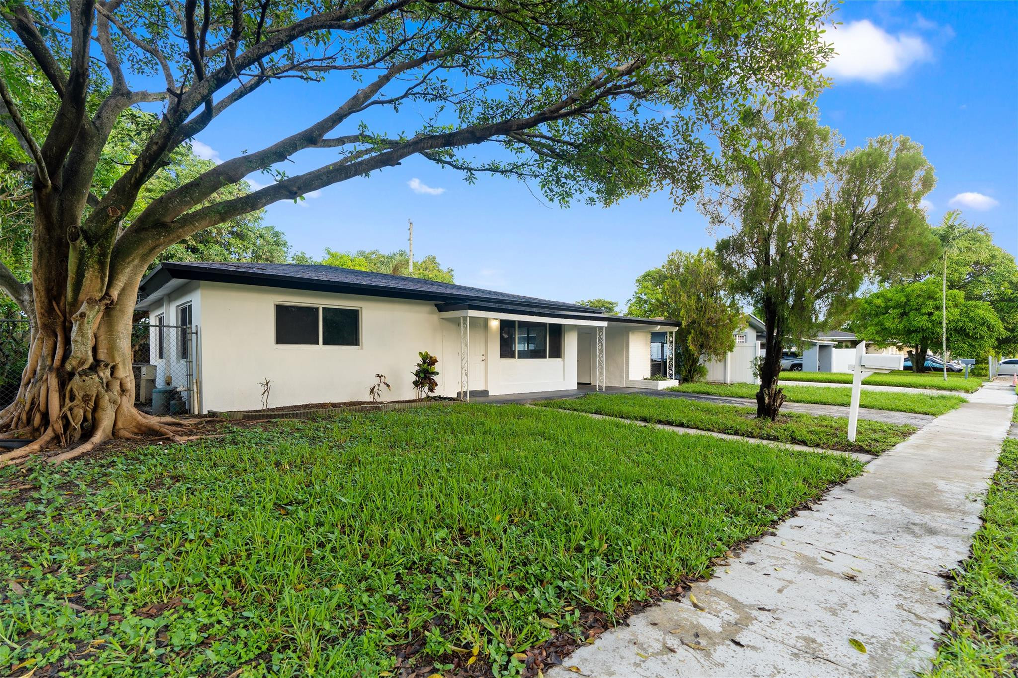 HILLMONT HGTS REV & ADD - Residential Lease