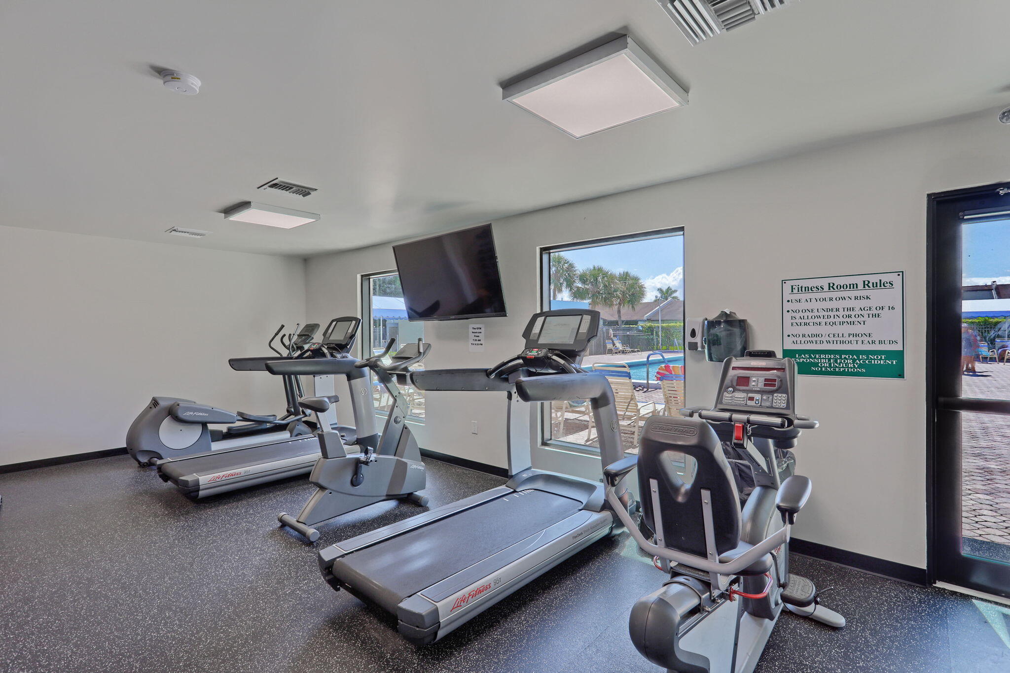 DOGWOOD CONDO - Residential