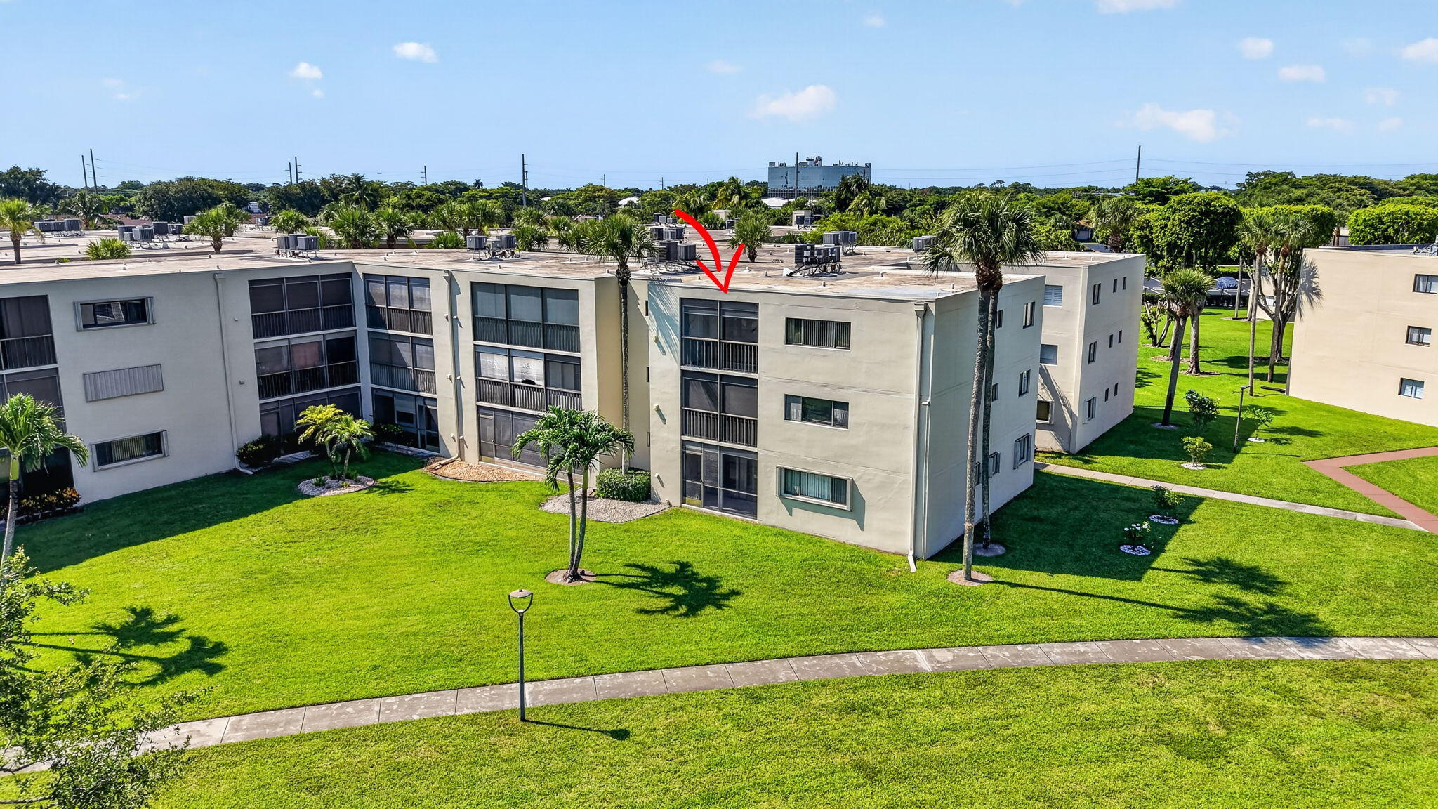 DOGWOOD CONDO - Residential