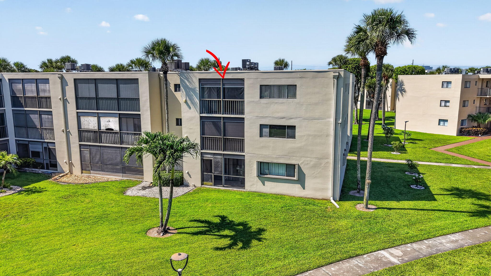 DOGWOOD CONDO - Residential