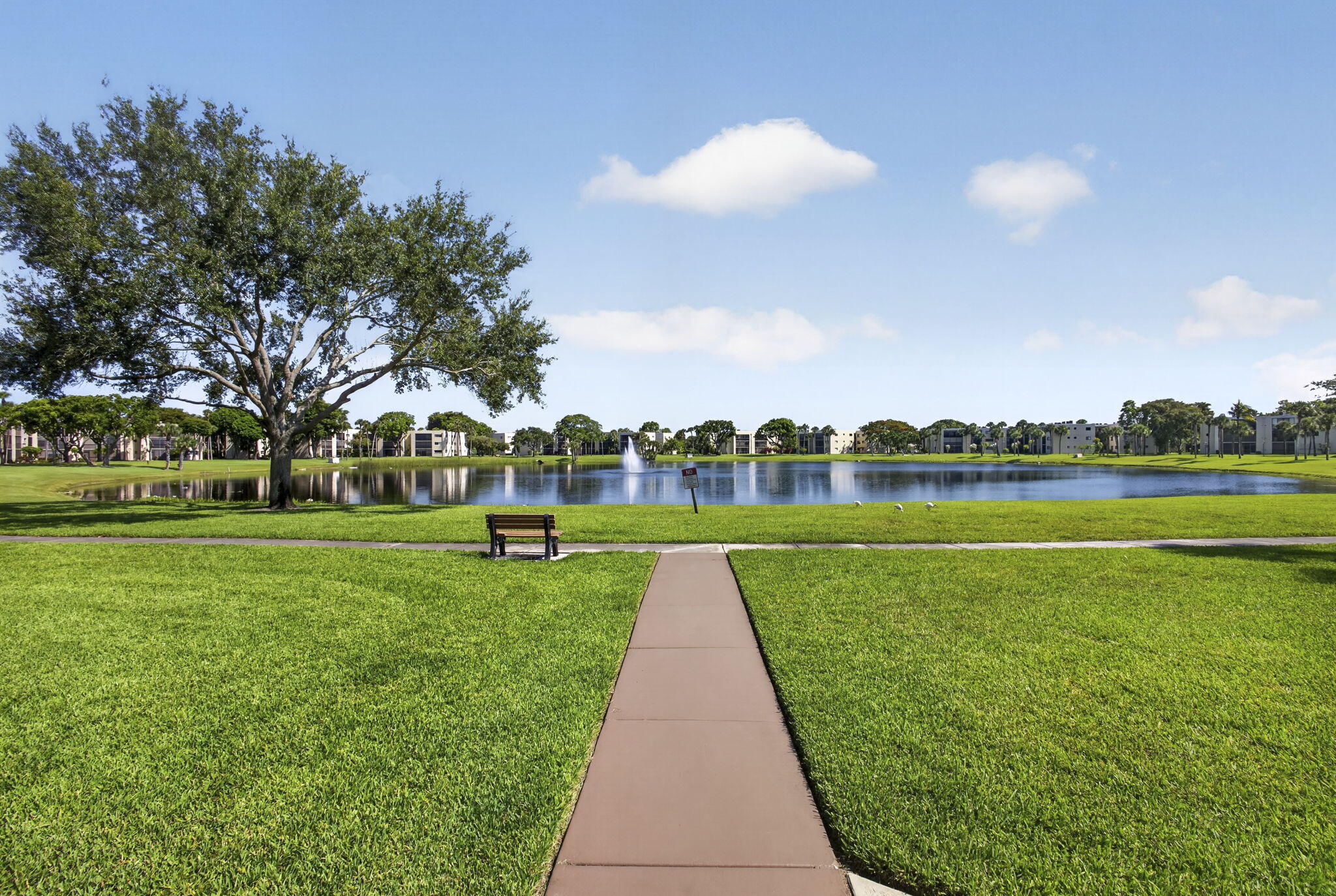 DOGWOOD CONDO - Residential