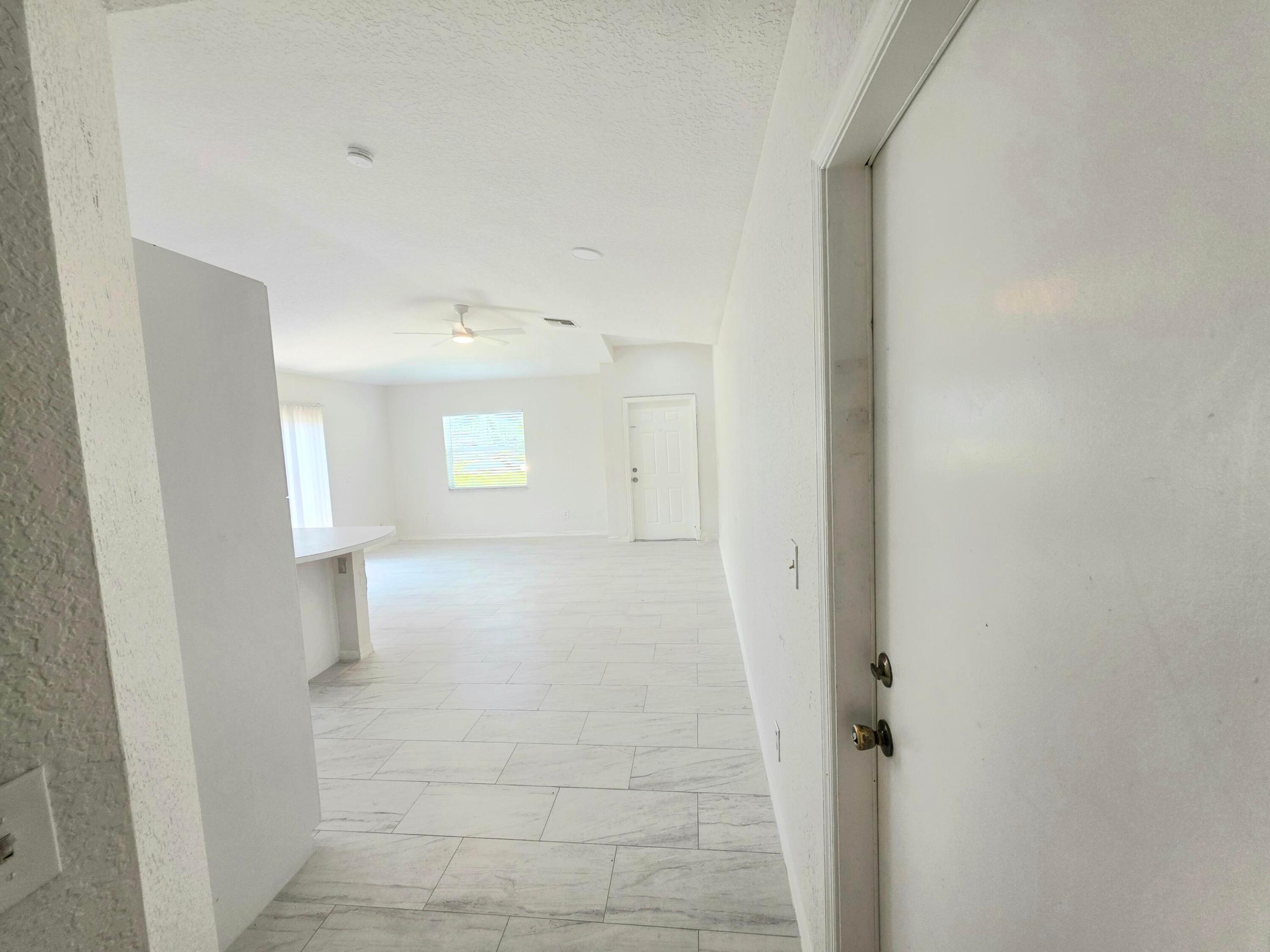 EAST RIDGE - Residential Lease