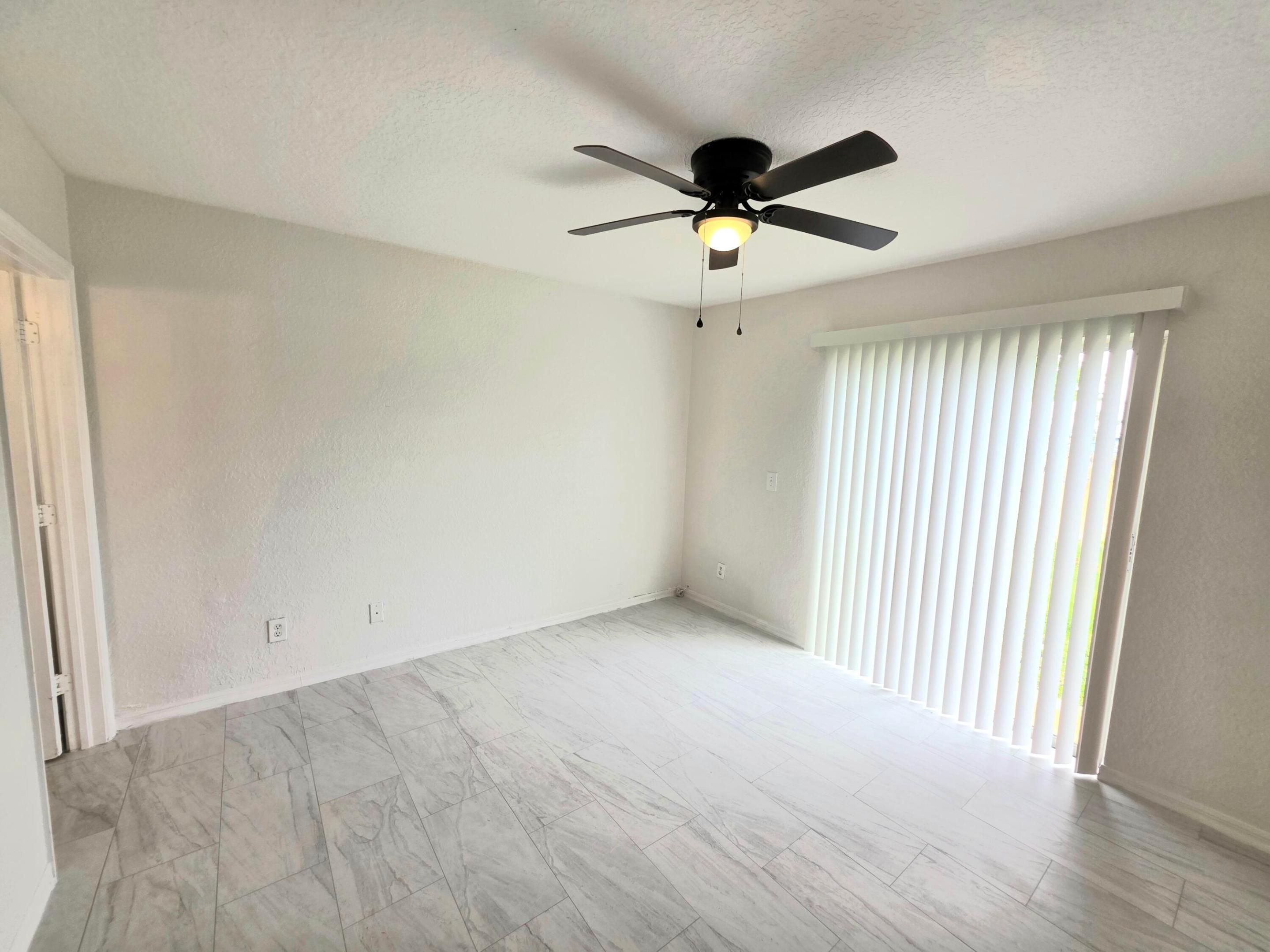 EAST RIDGE - Residential Lease