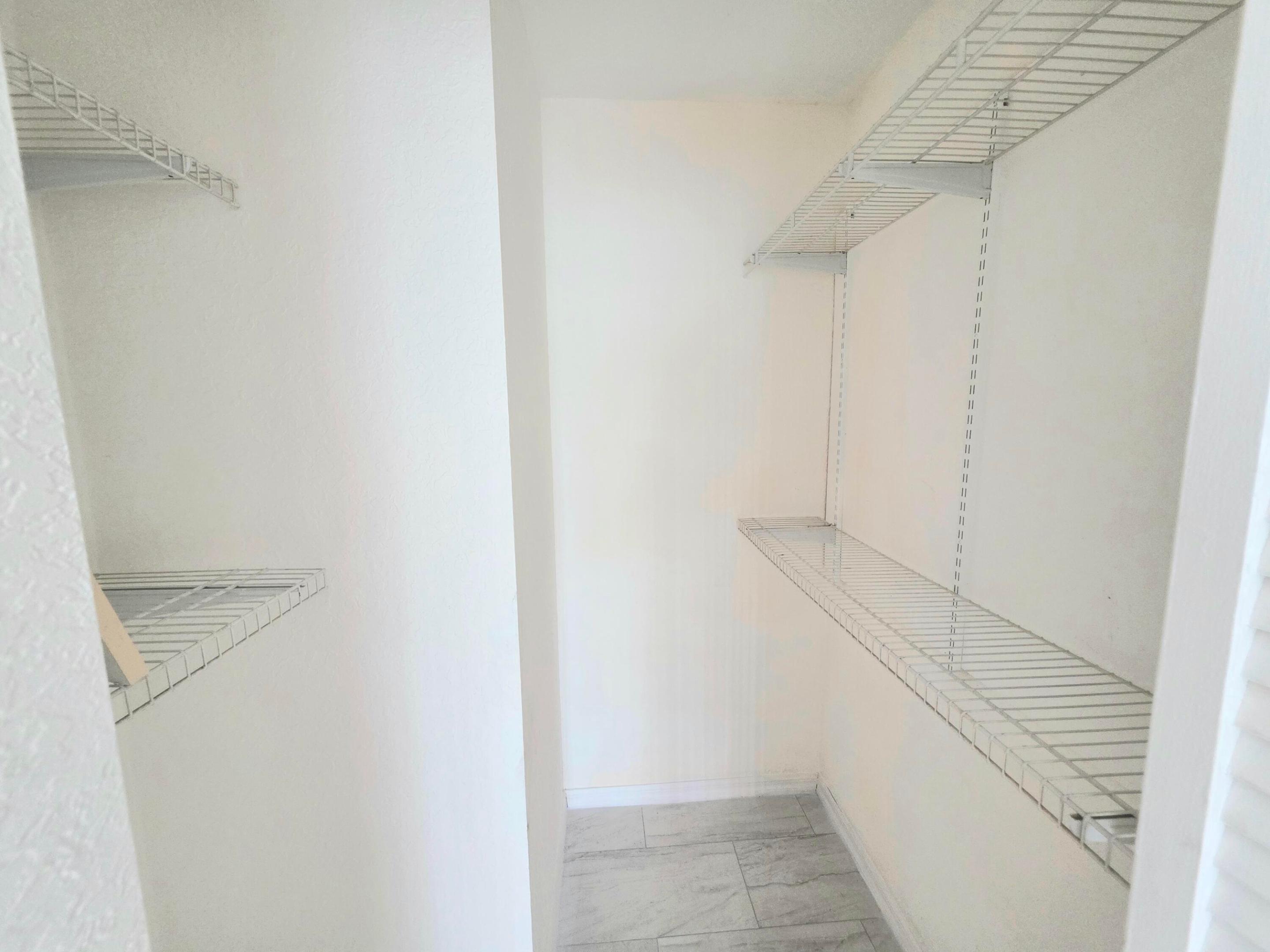 EAST RIDGE - Residential Lease