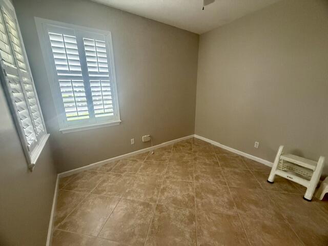 WILLOUGHBY (AKA WILLOUGHBY CAY) - Residential Lease