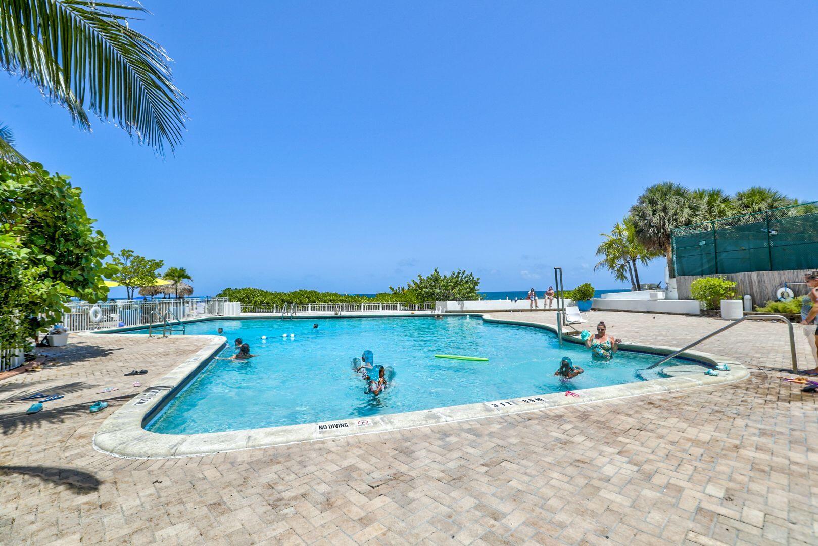 OCEAN MANOR CONDO - Residential