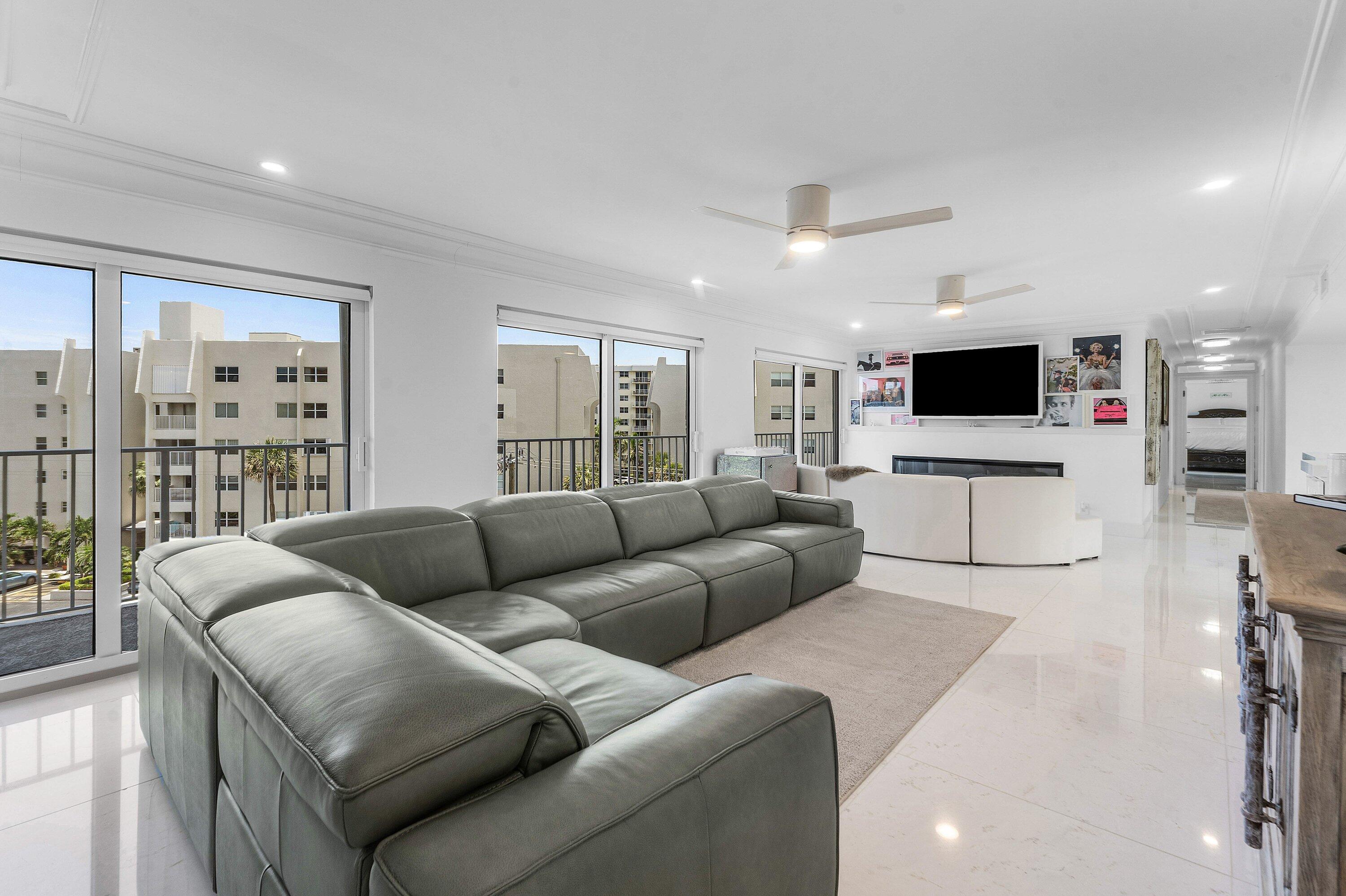 SOUTH PALM RESIDENCE INC - Residential Lease
