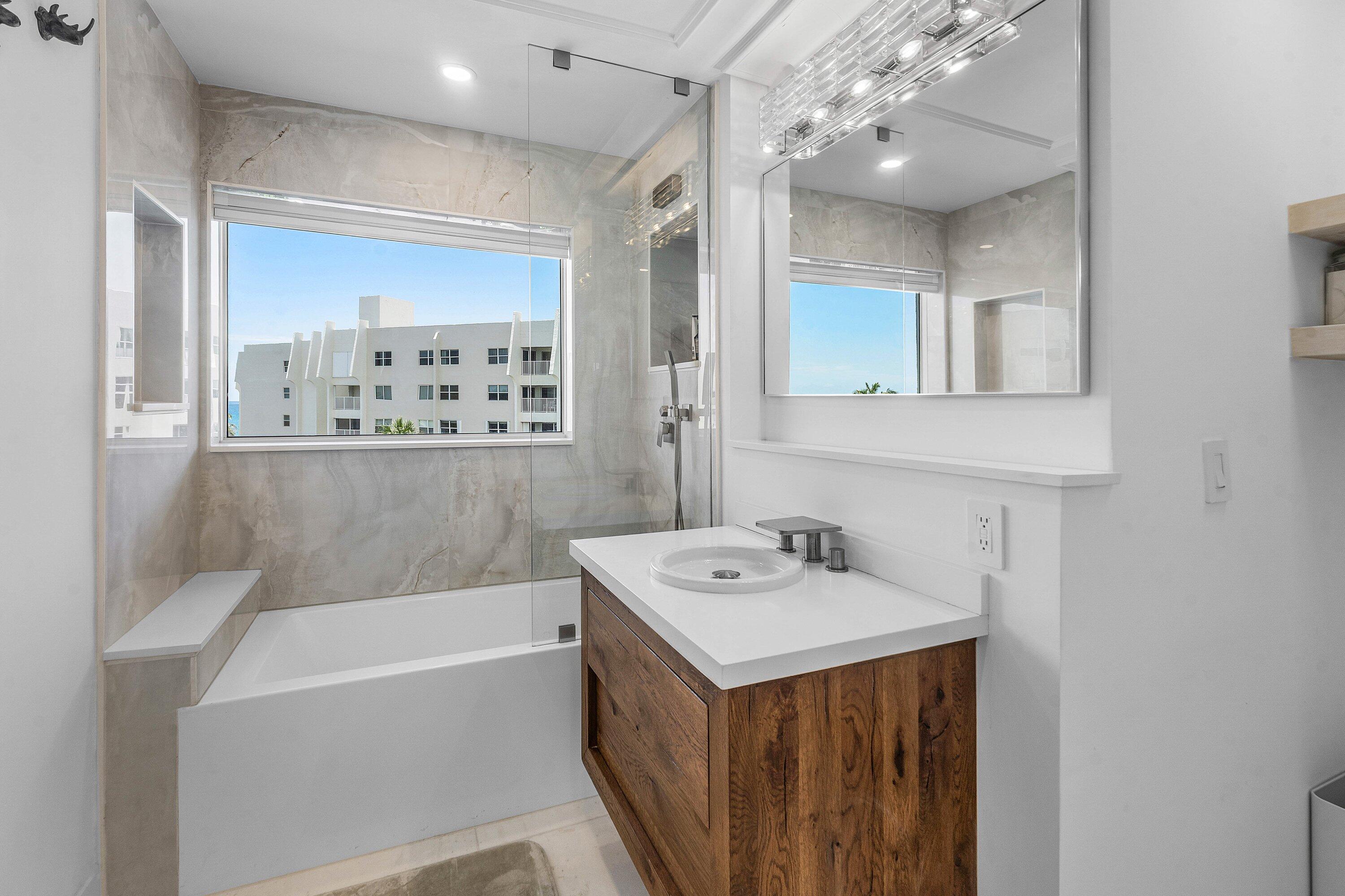 SOUTH PALM RESIDENCE INC - Residential Lease
