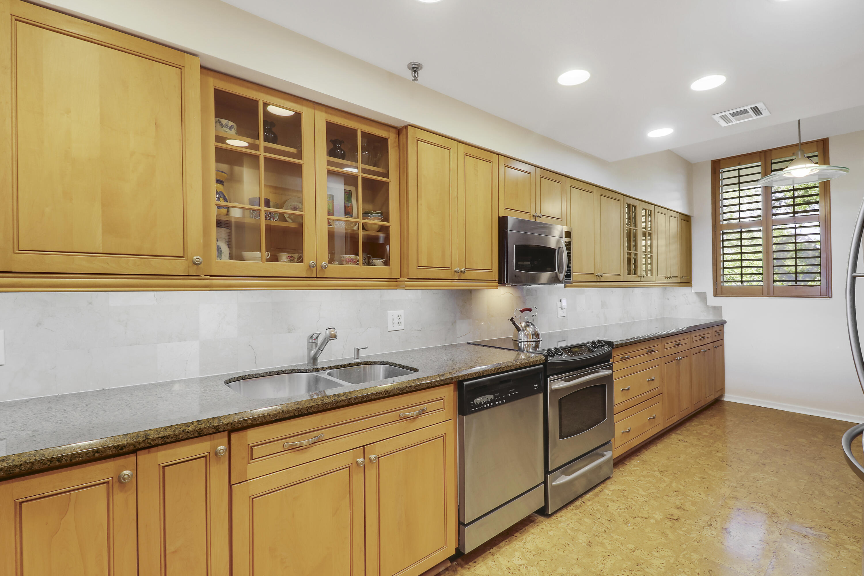 MARINA AT TWELVE OAKS CONDO - Residential