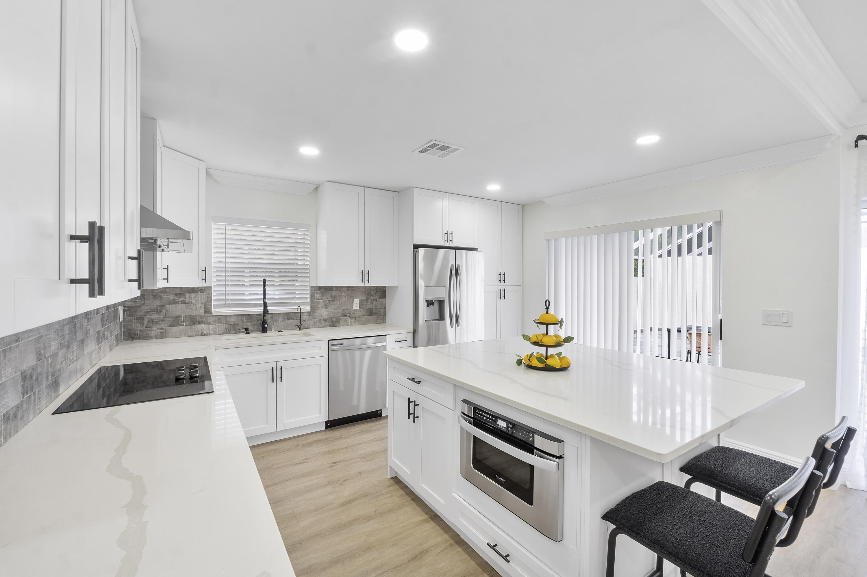 BOCA GARDENS - Residential