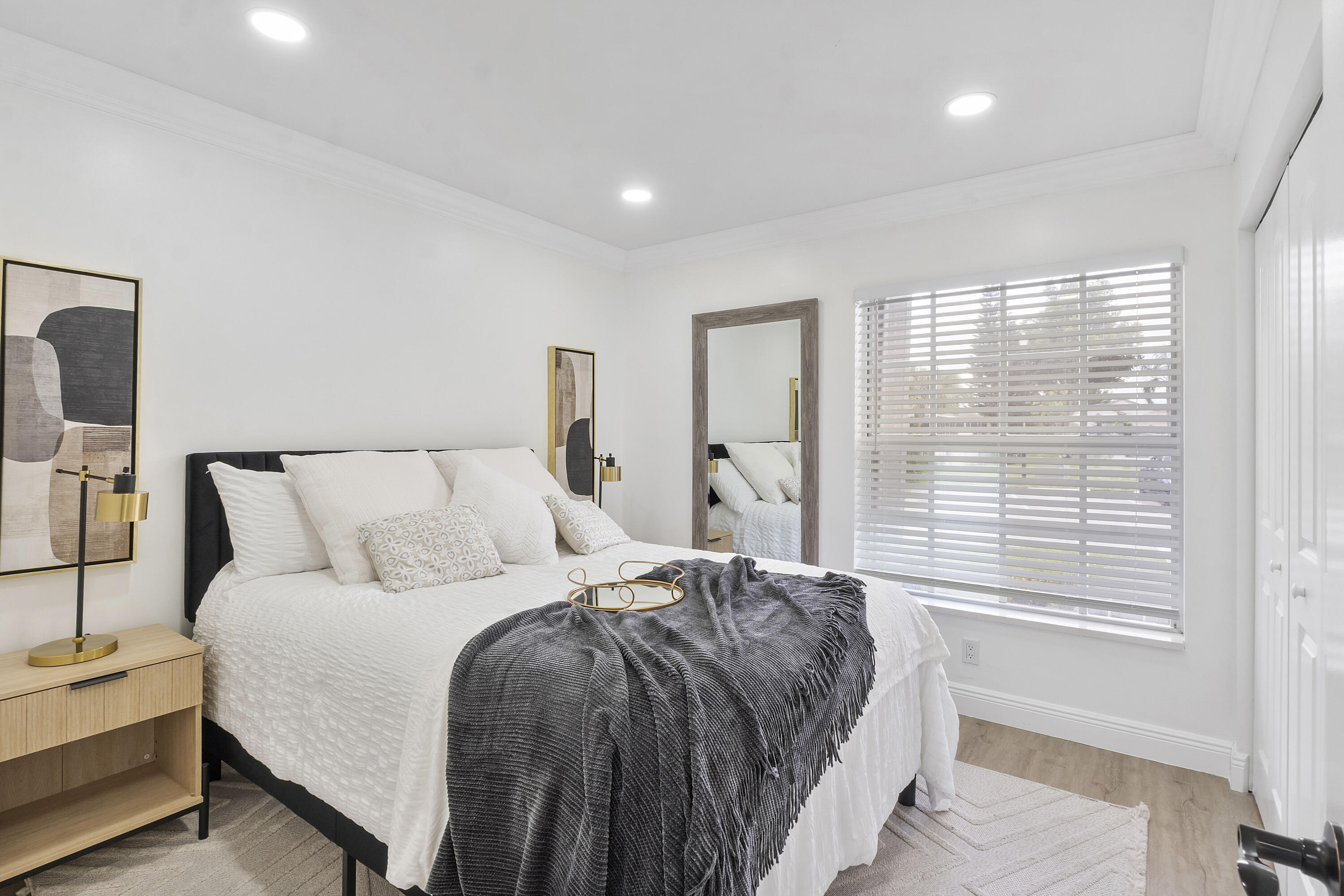 BOCA GARDENS - Residential
