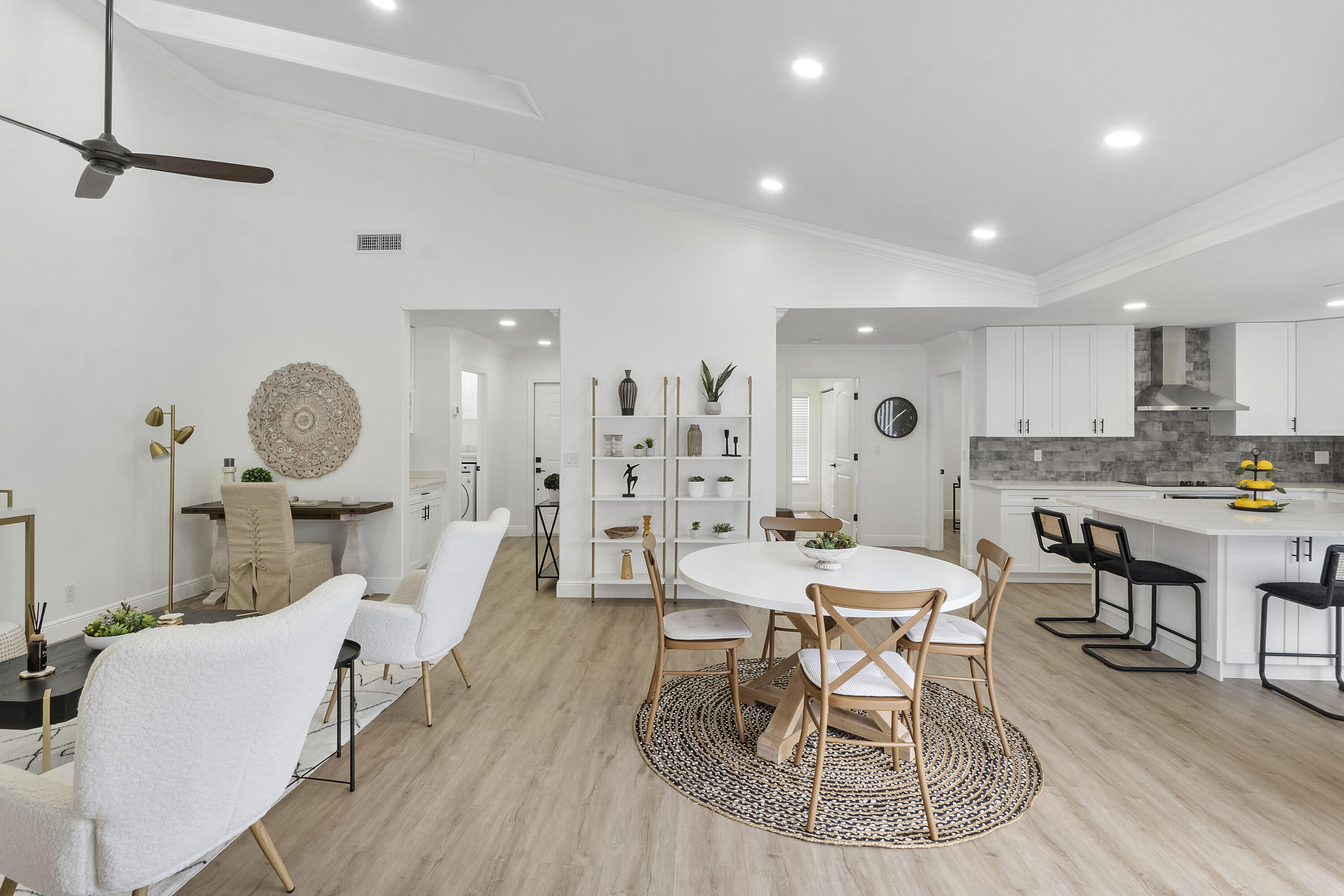 BOCA GARDENS - Residential