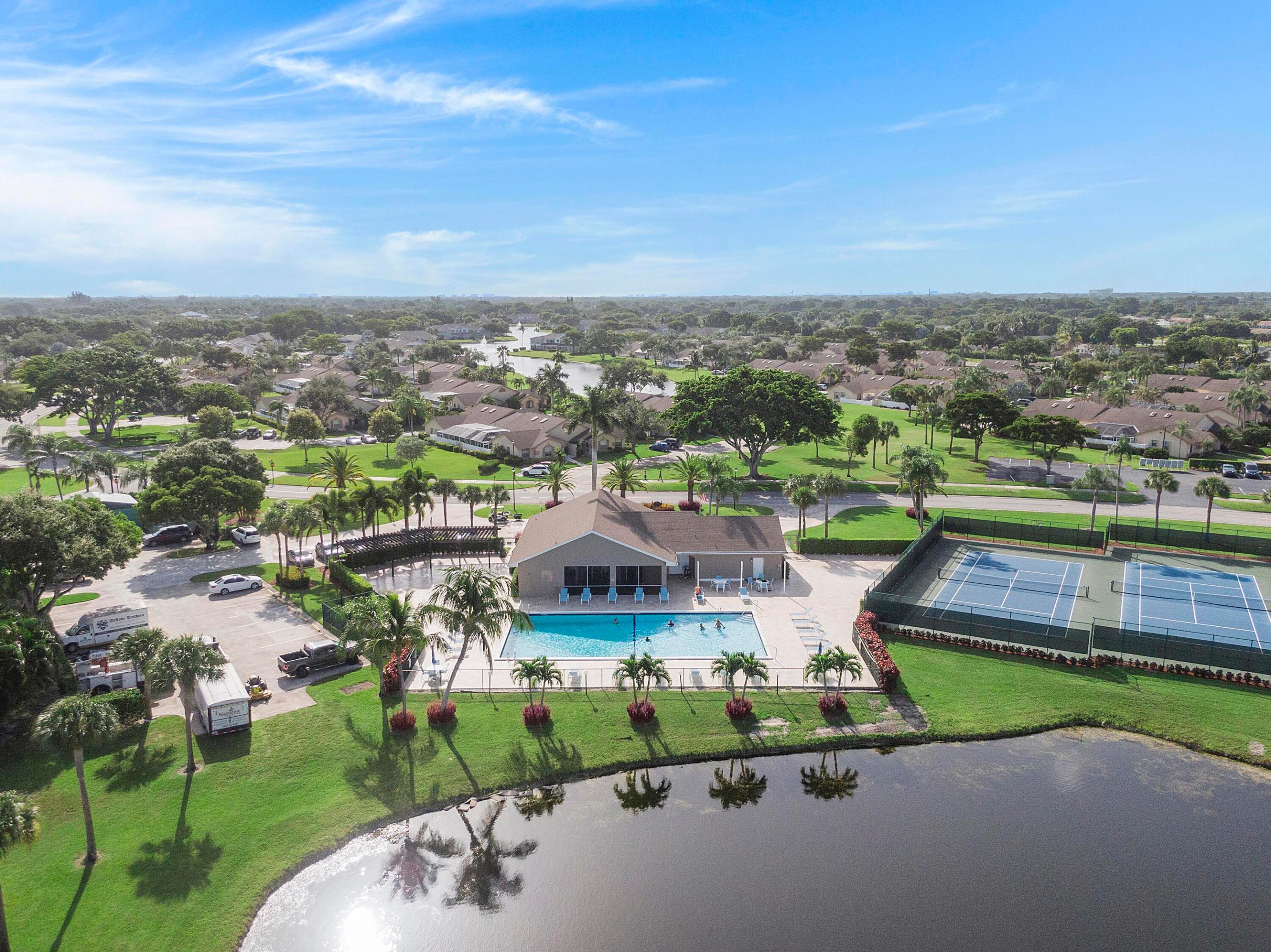 BOCA GARDENS - Residential
